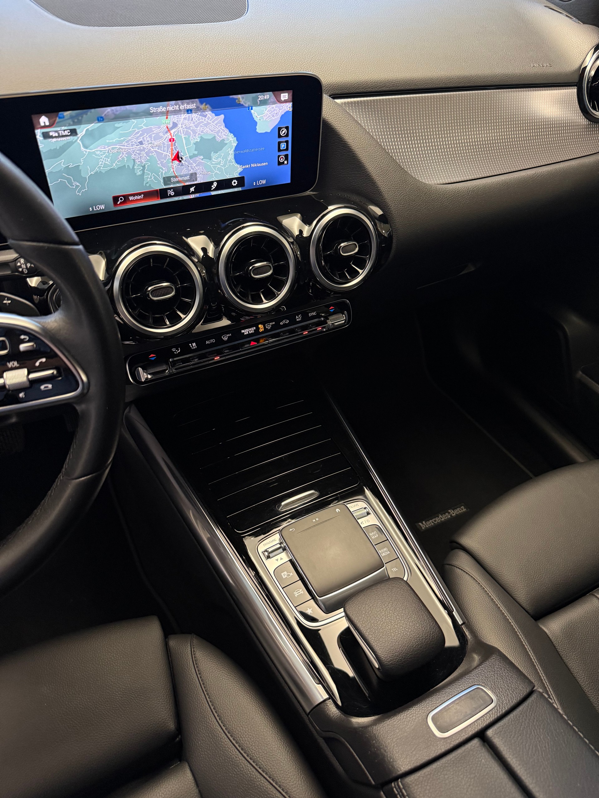 MERCEDES-BENZ B 200 Progressive 7G-DCT-image-17
