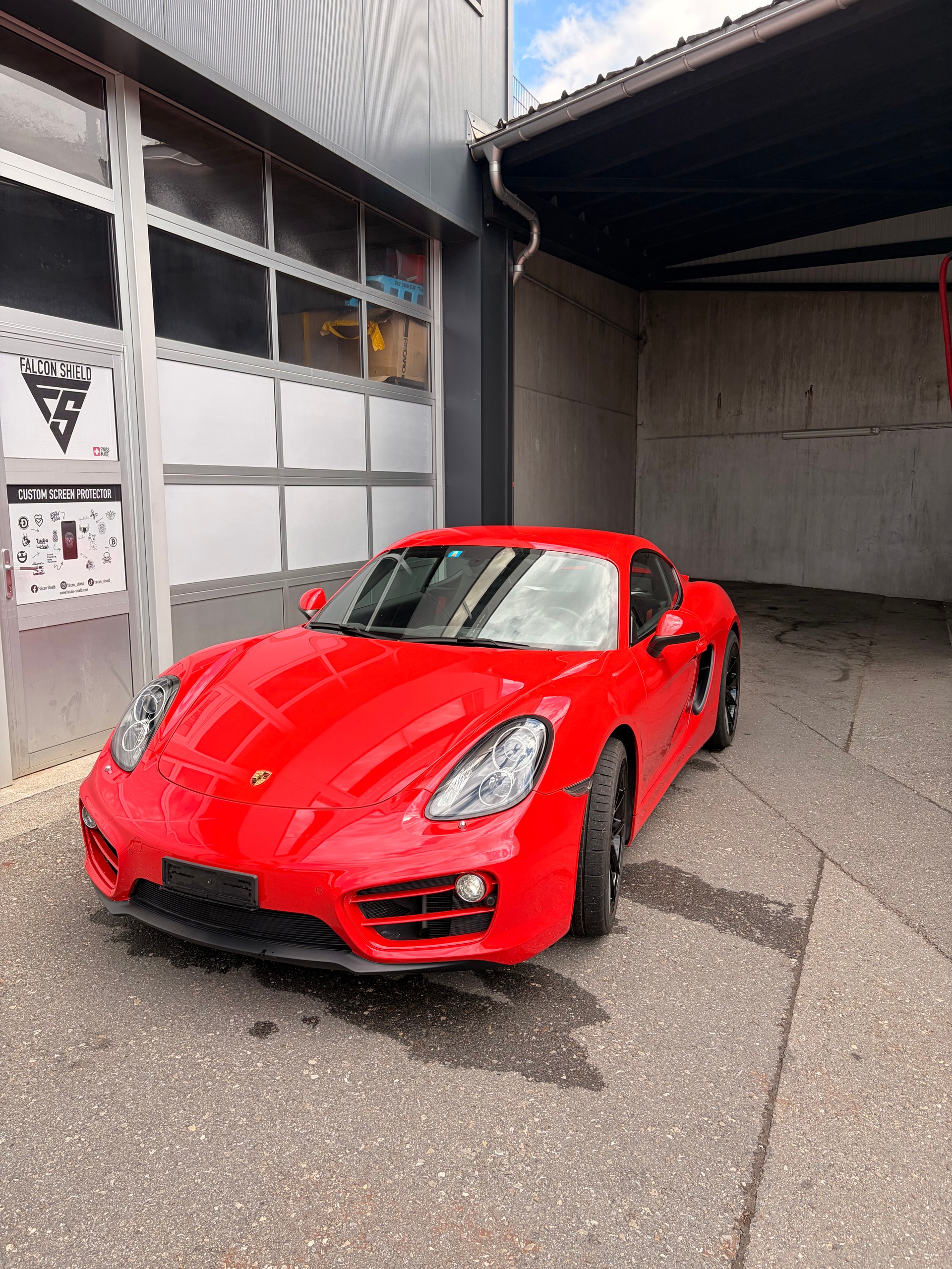 PORSCHE Cayman 2.7-image-1