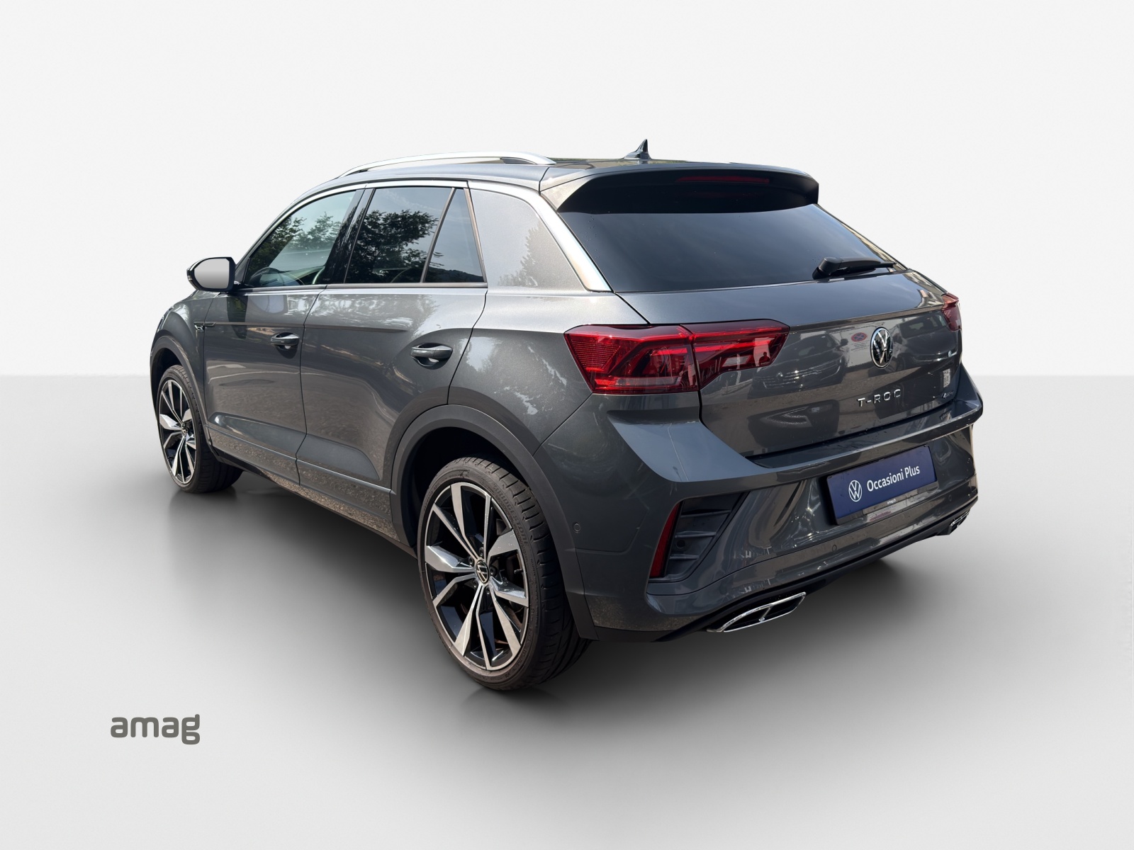 VW T-Roc 2.0 TSI R-Line DSG 4Motion-image-2
