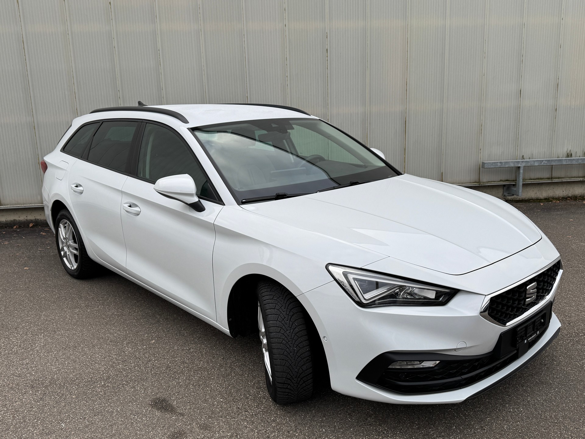 SEAT Leon ST 2.0 TDI EVO DSG Style-image-1