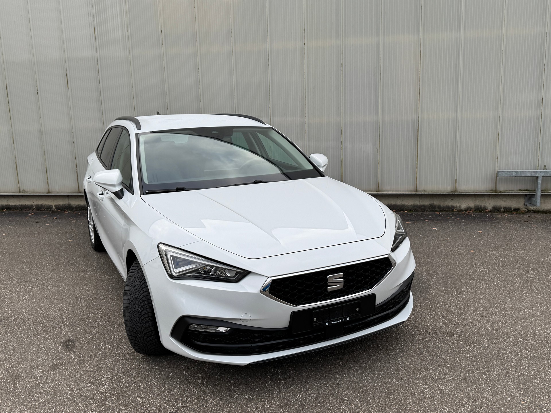 SEAT Leon ST 2.0 TDI EVO DSG Style-image-0