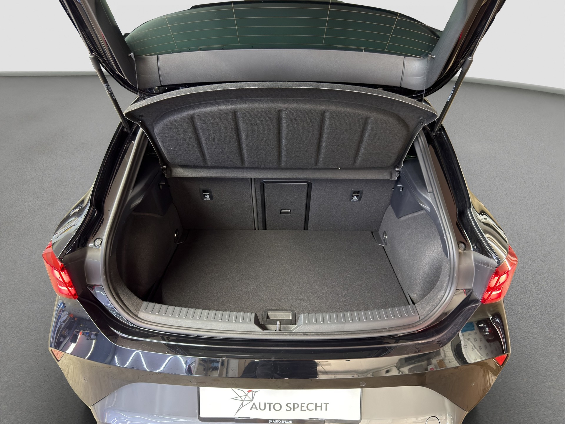 CUPRA LEON 1.5 TSI DSG - FACELIFT-image-34
