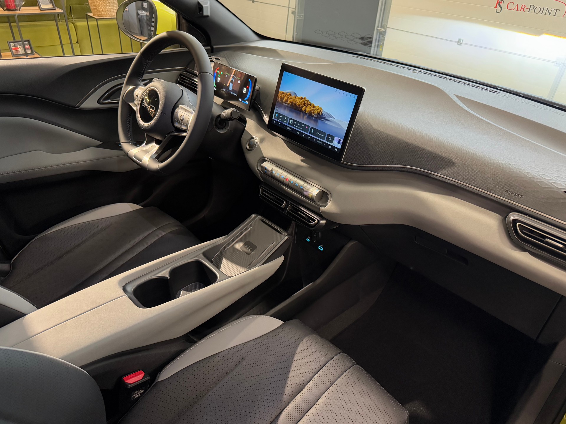 BYD Dolphin Surf 43 kWh Comfort-image-14