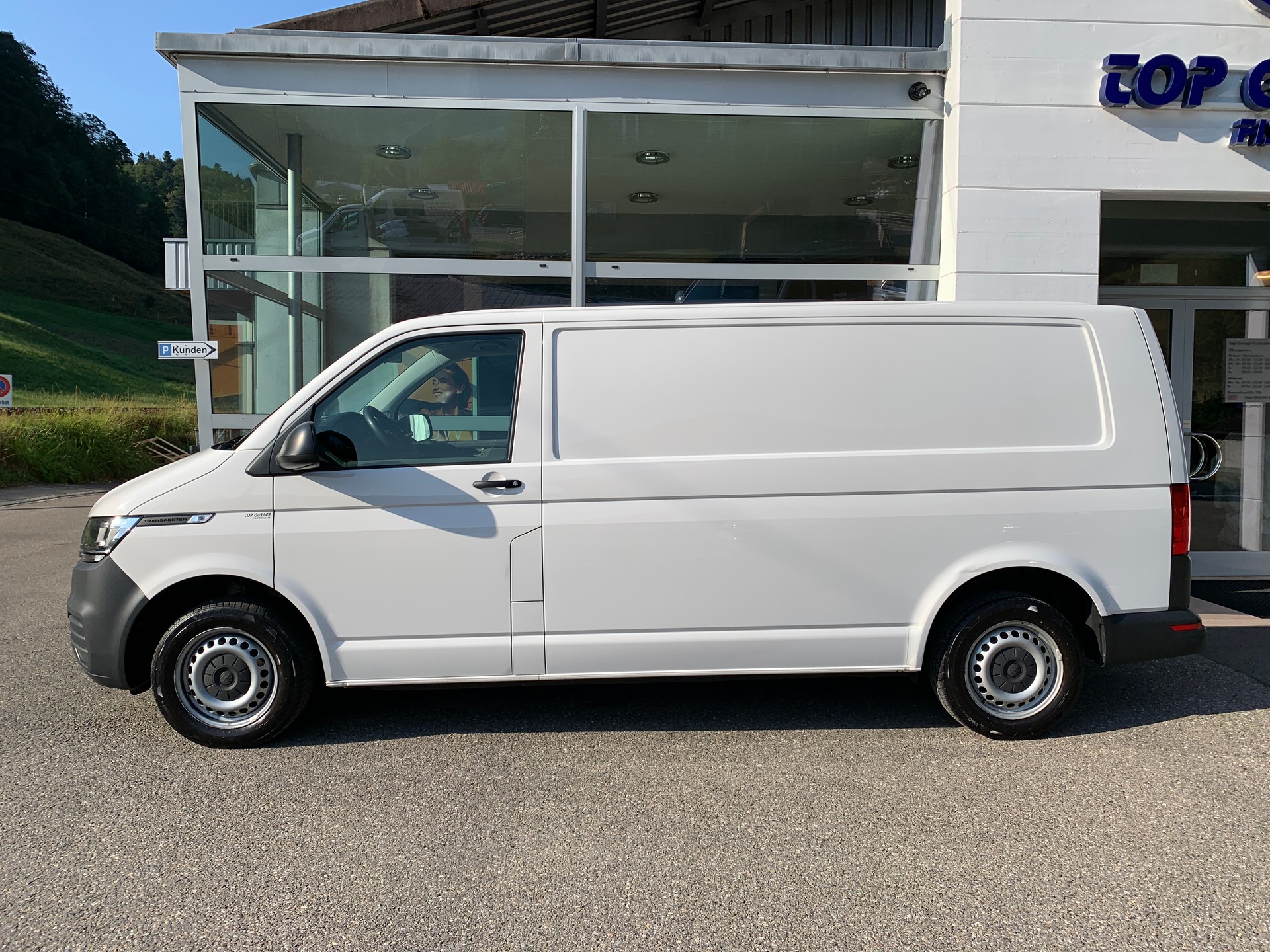VW T6.1 2.0 TDI-image-3