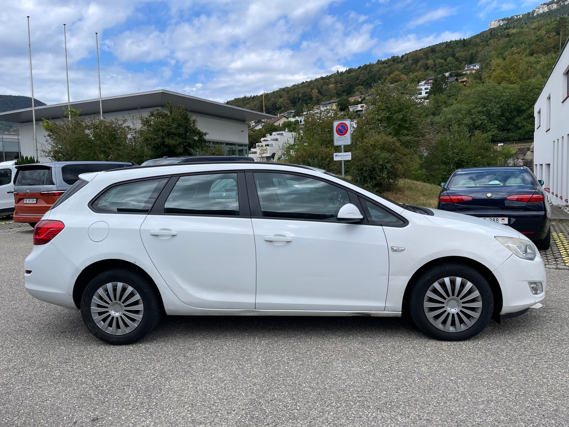 OPEL Astra SportsTourer 2.0 CDTi Enjoy-image-6