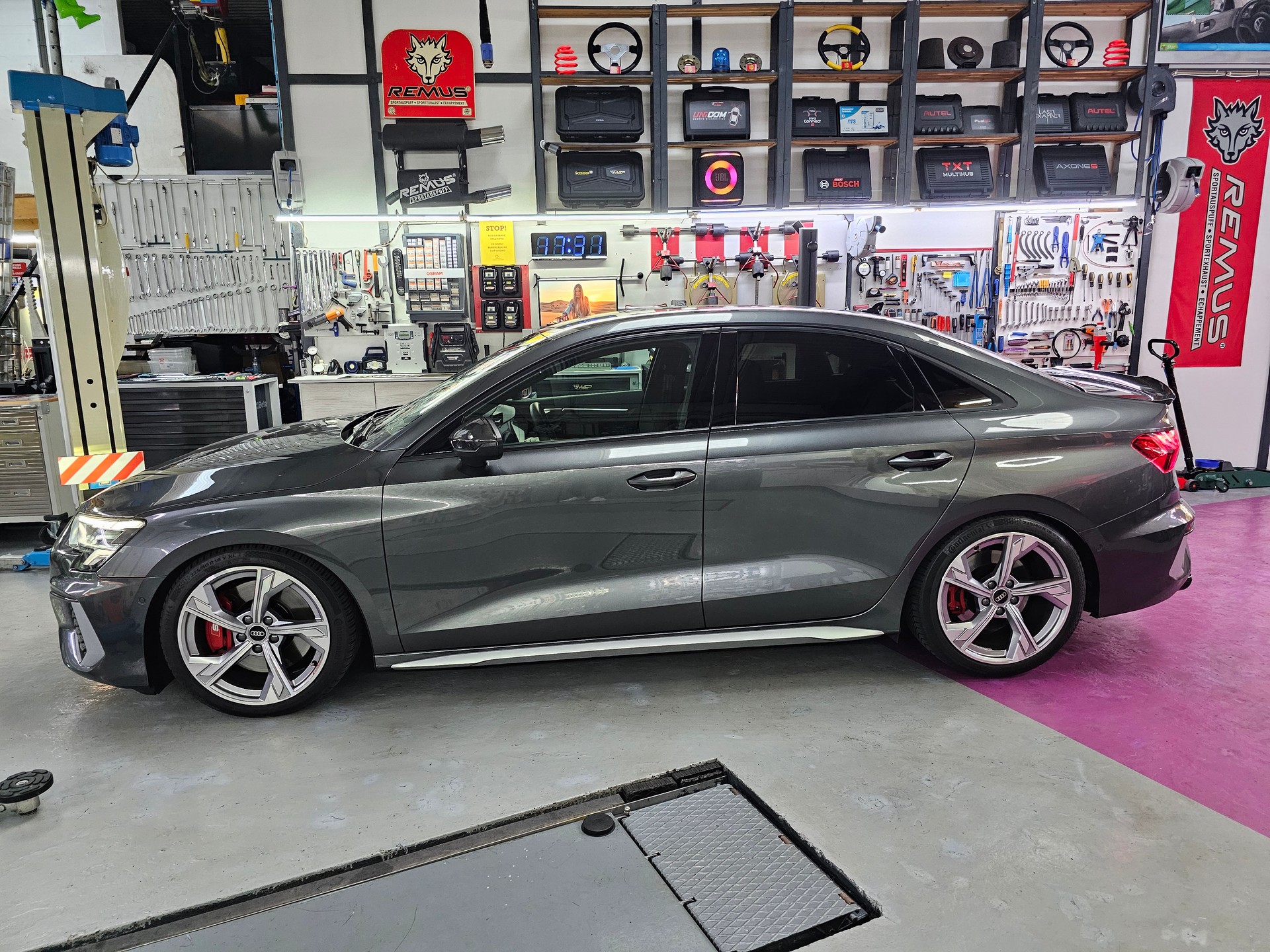 AUDI 2.0 TFSI quattro S-Tronic, FOX, HJS, Eibach-image-3