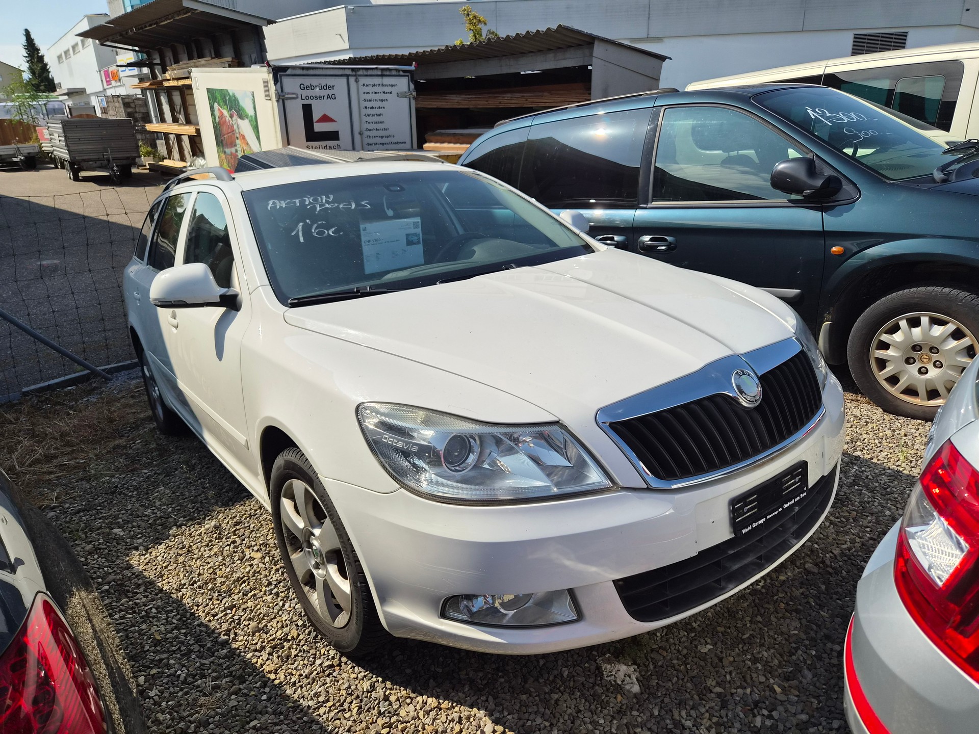 SKODA Octavia Combi 1.4 TSI Classic DSG-image-1