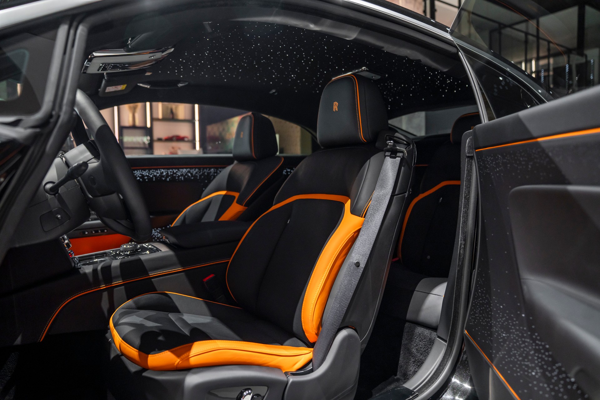 ROLLS-ROYCE Spectre-image-10