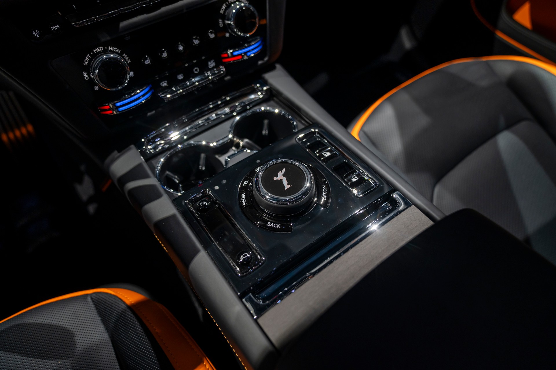 ROLLS-ROYCE Spectre-image-12