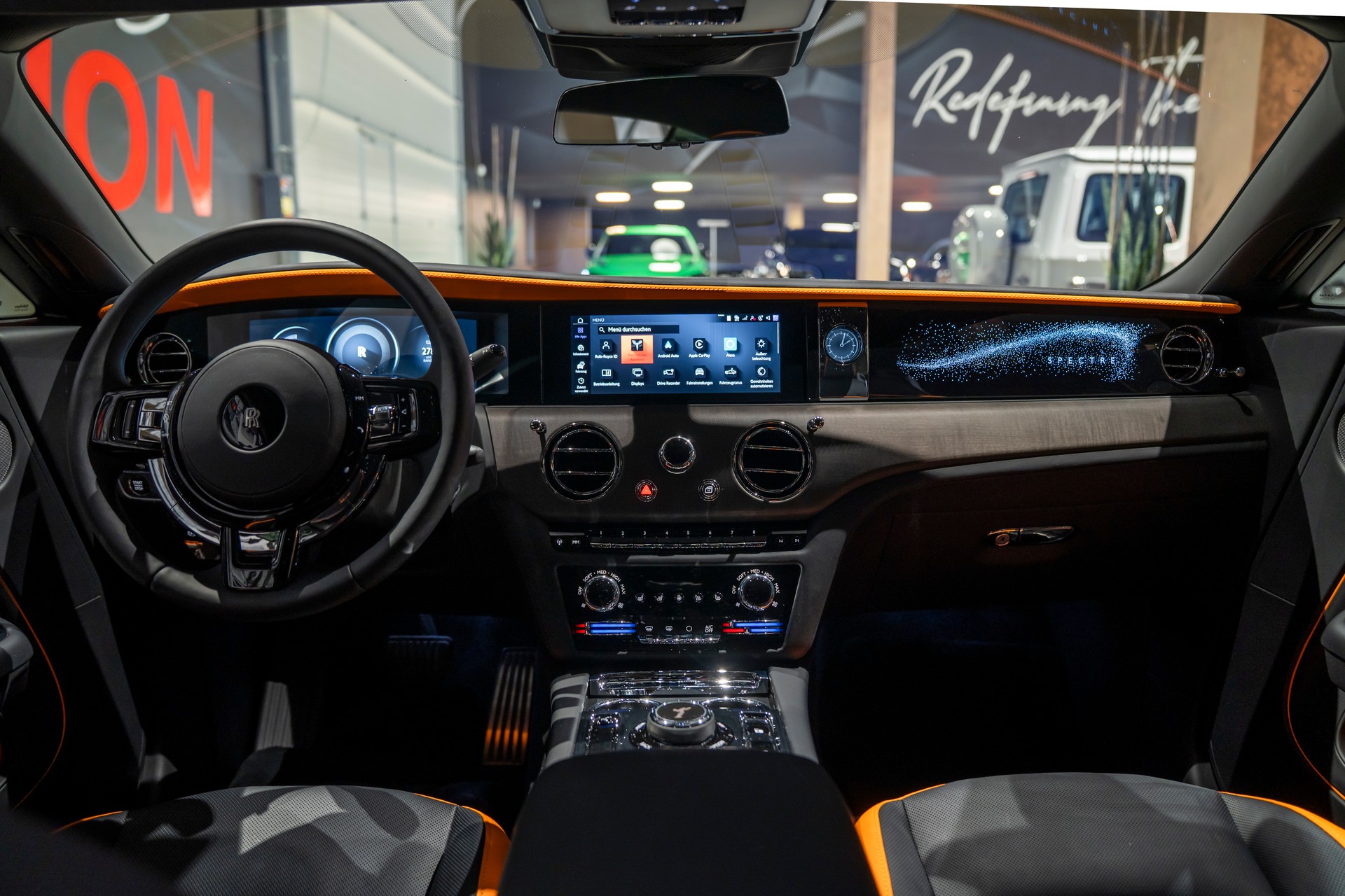 ROLLS-ROYCE Spectre-image-18