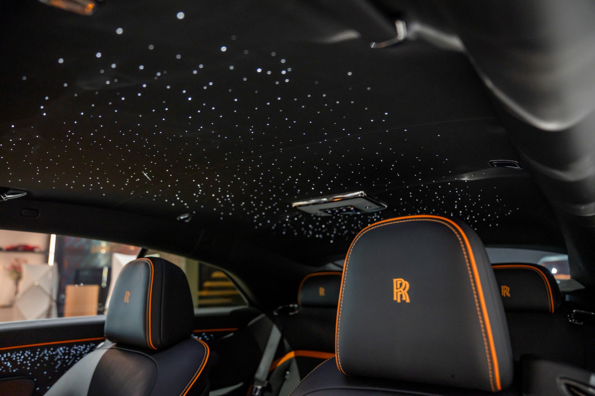 ROLLS-ROYCE Spectre-image-17
