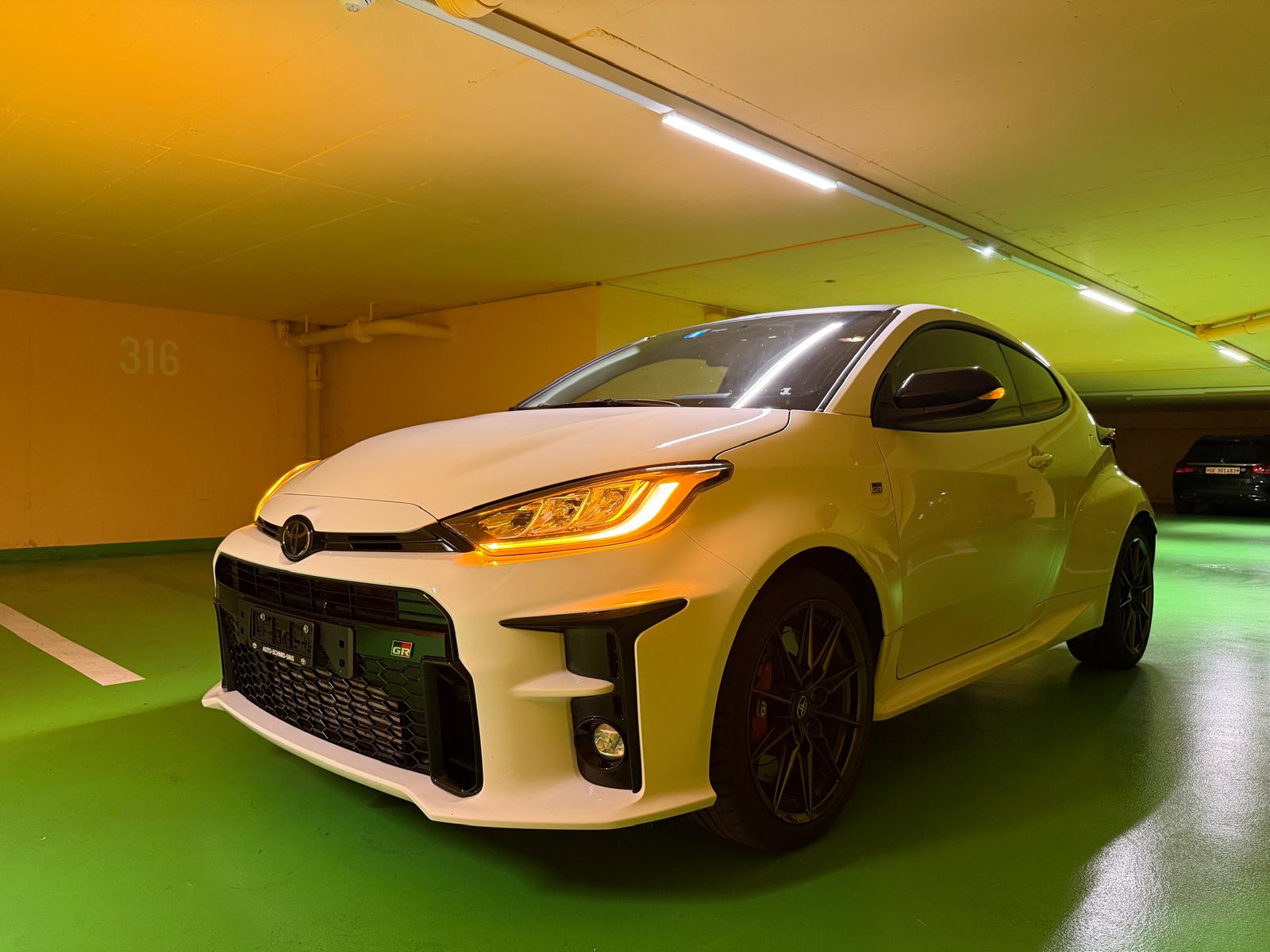 TOYOTA 1.6 Turbo Sport 4x4-image-0