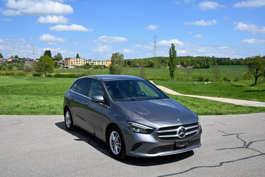 MERCEDES-BENZ B 180 d 7G-DCT-image-1