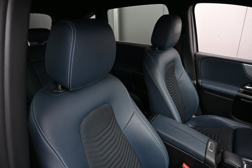 MERCEDES-BENZ B 180 d 7G-DCT-image-5