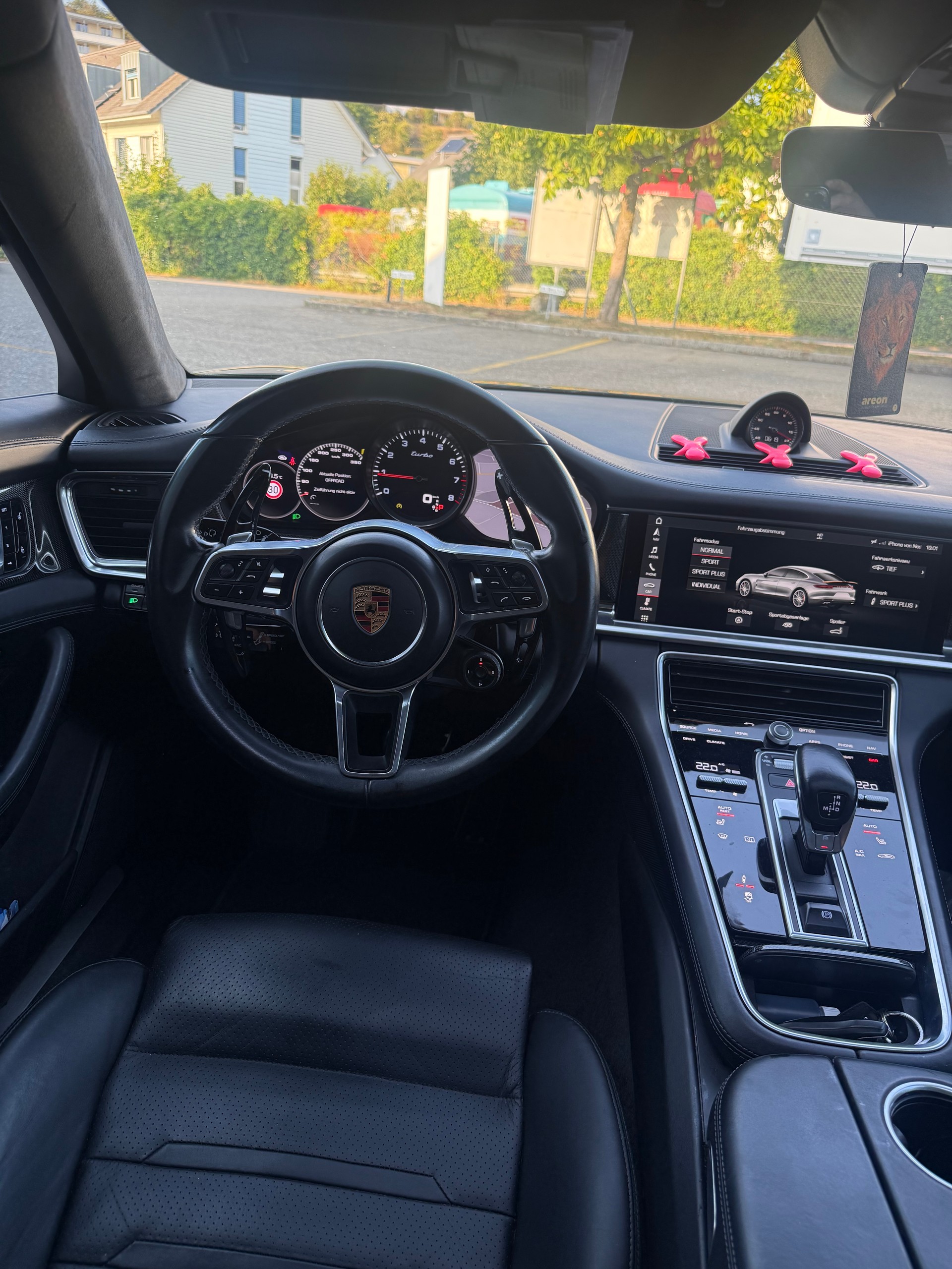 PORSCHE Panamera Turbo PDK-image-7