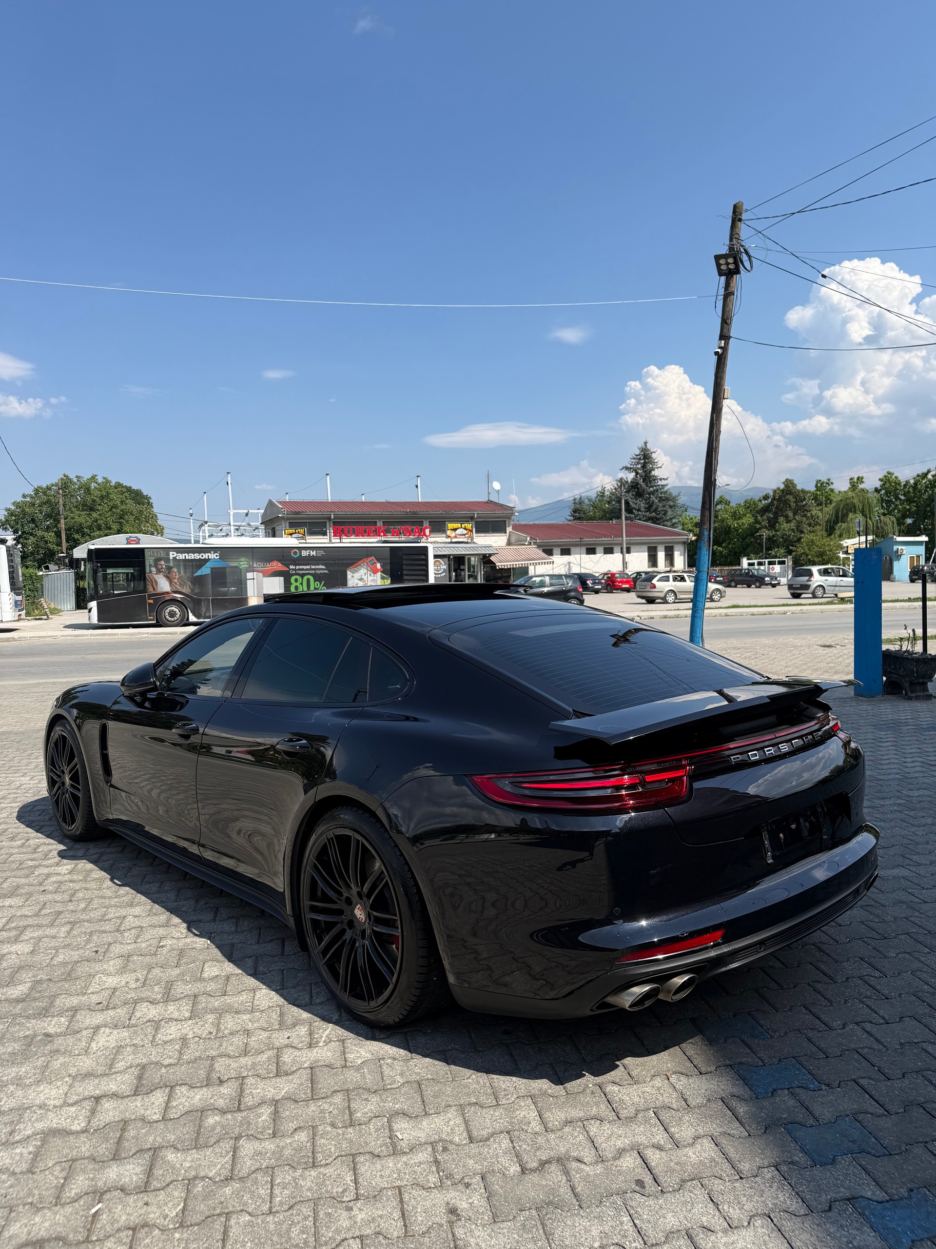 PORSCHE Panamera Turbo PDK-image-3