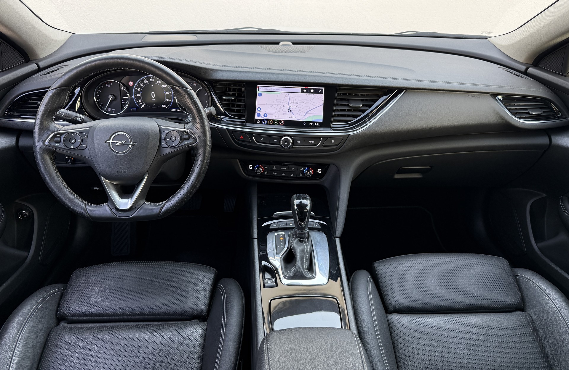 OPEL Insignia 1.6 T Sports Tourer Excellence Automatic-image-25