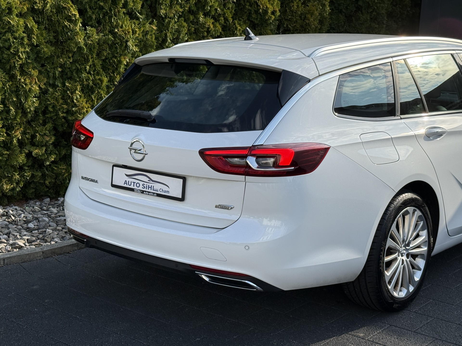 OPEL Insignia 1.6 T Sports Tourer Excellence Automatic-image-11