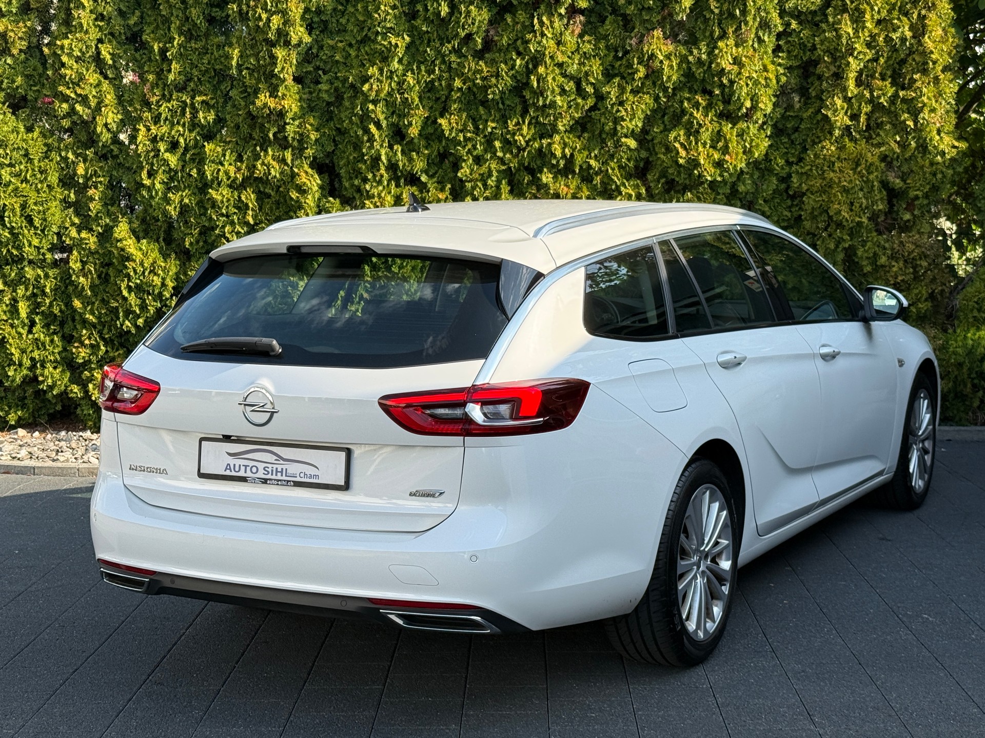 OPEL Insignia 1.6 T Sports Tourer Excellence Automatic-image-15