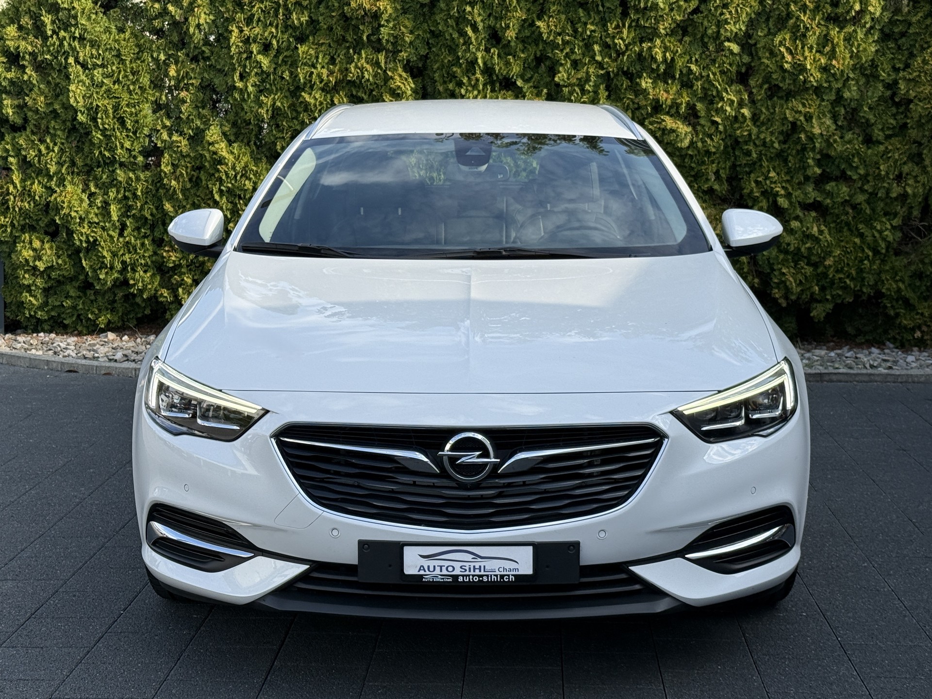 OPEL Insignia 1.6 T Sports Tourer Excellence Automatic-image-4