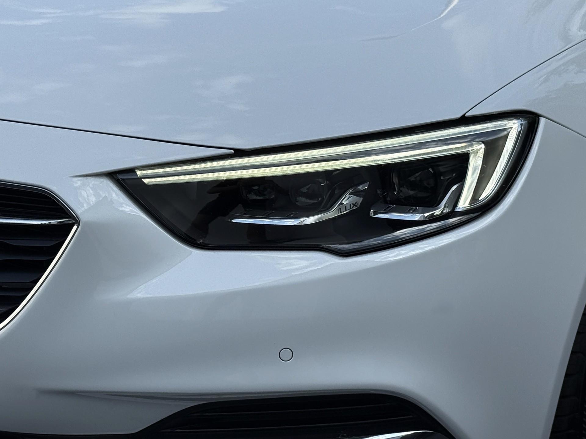 OPEL Insignia 1.6 T Sports Tourer Excellence Automatic-image-3