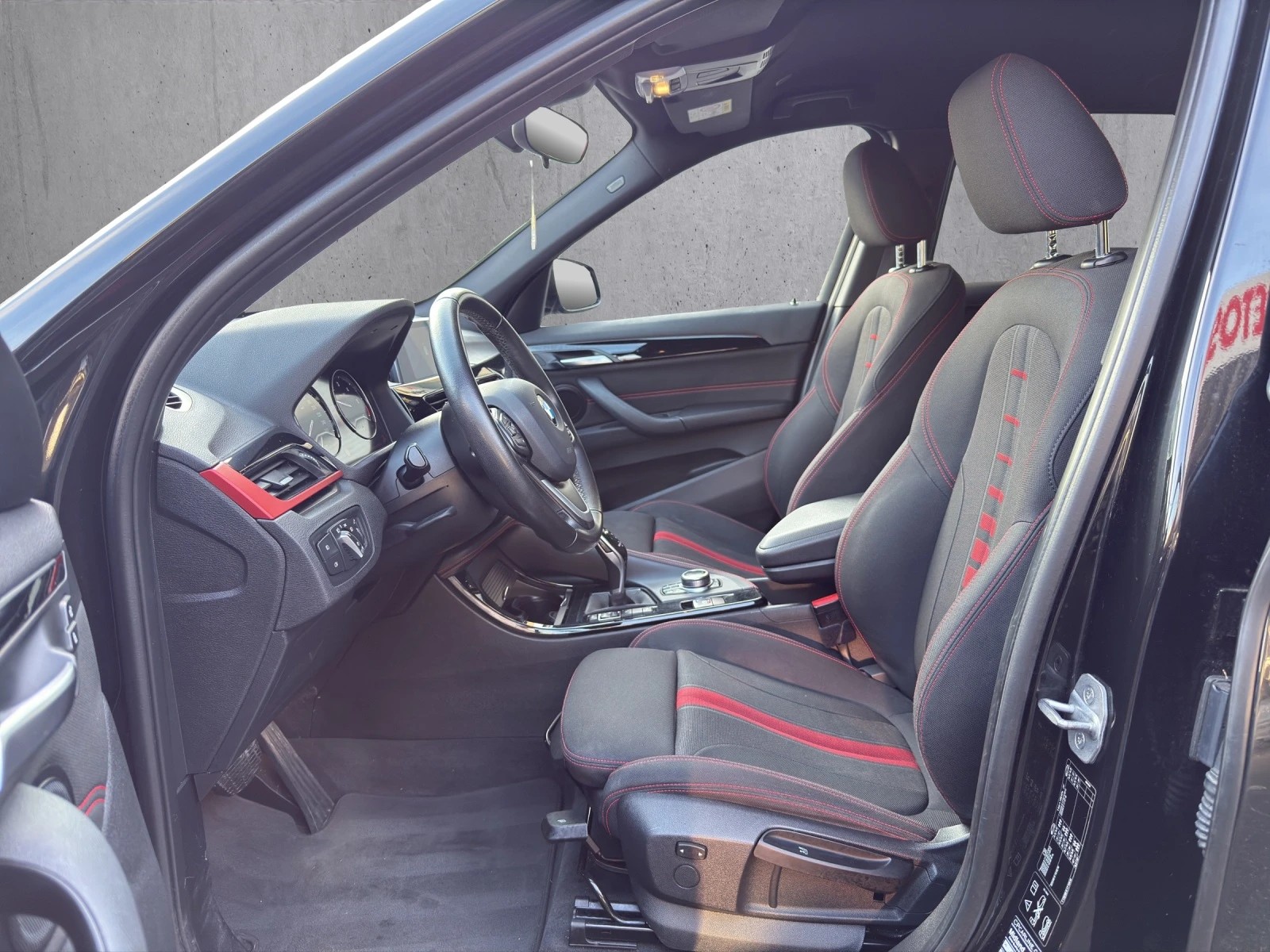 BMW X1 sDrive 20d xLine Steptronic-image-9