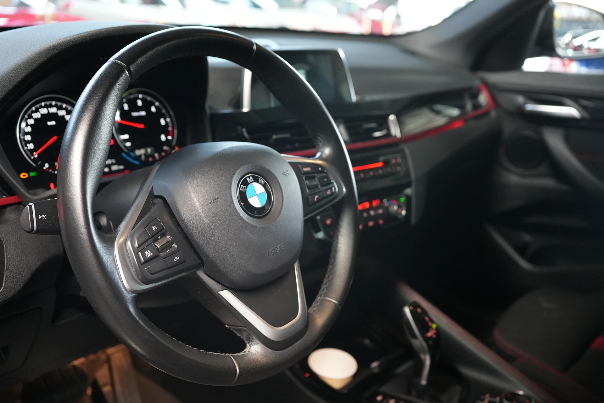 BMW X1 sDrive 20d xLine Steptronic-image-6