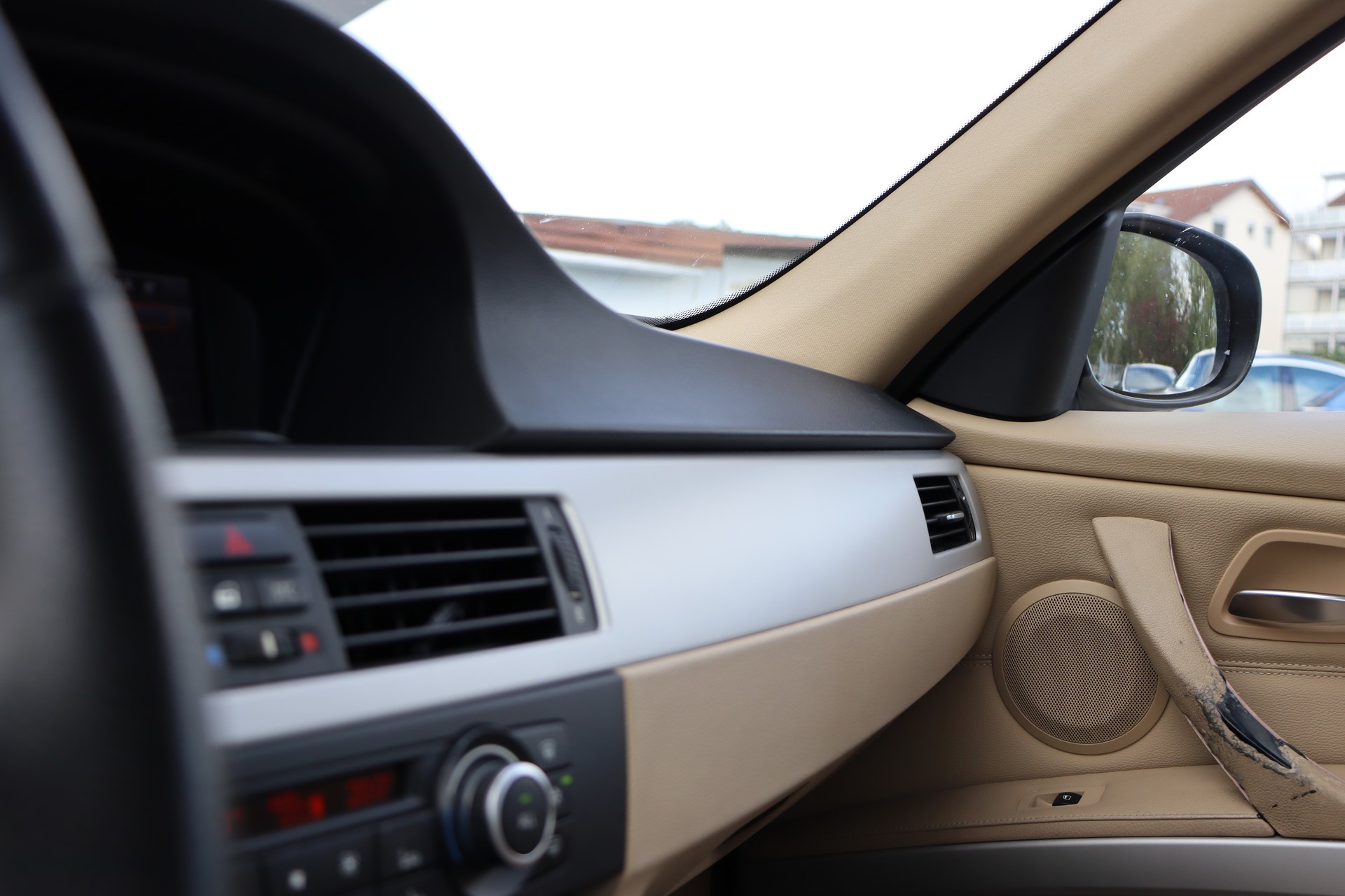 BMW 320i Access Steptronic-image-22