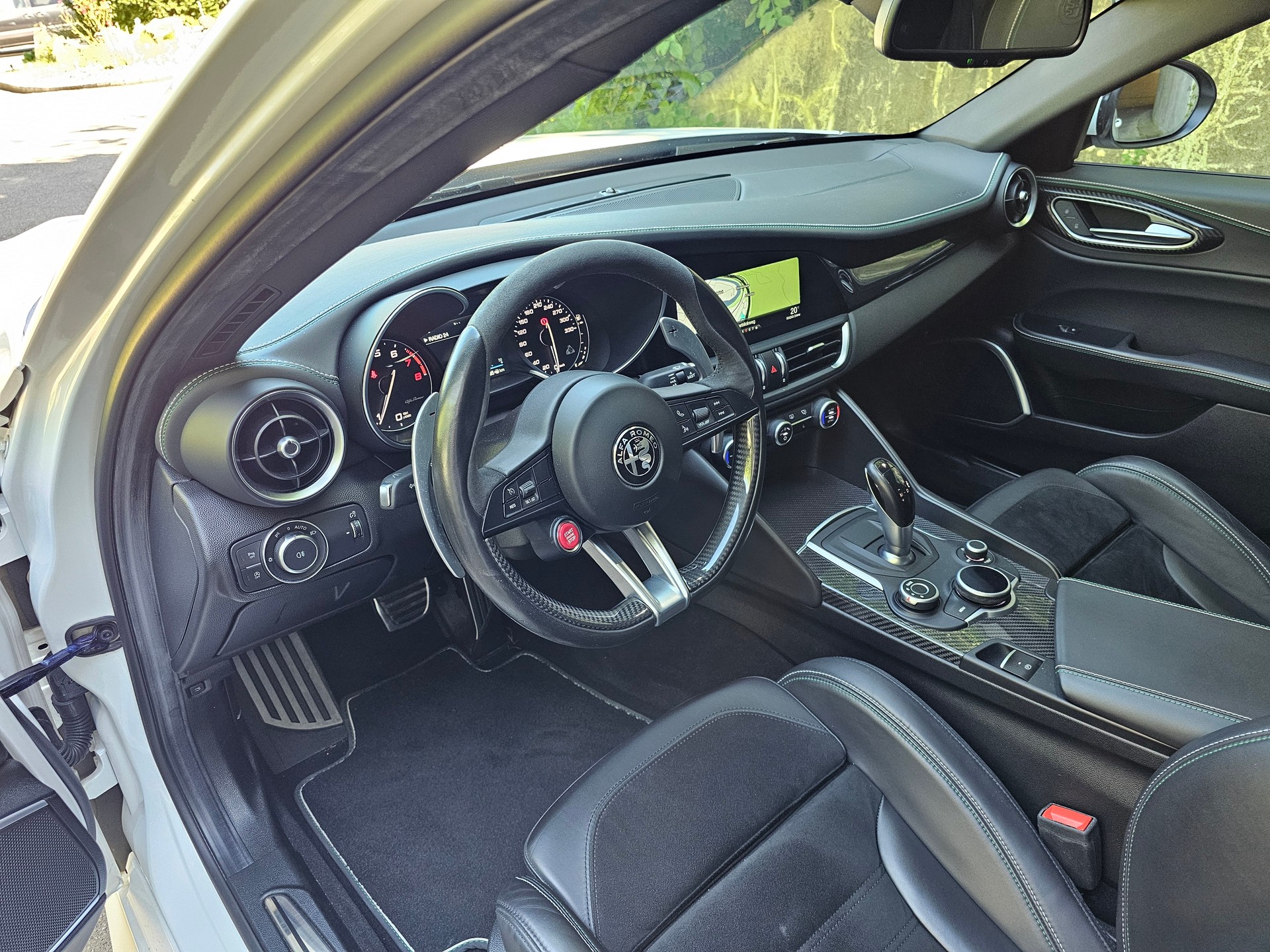 ALFA ROMEO Giulia 2.9 V6 Quadrifoglio-image-6