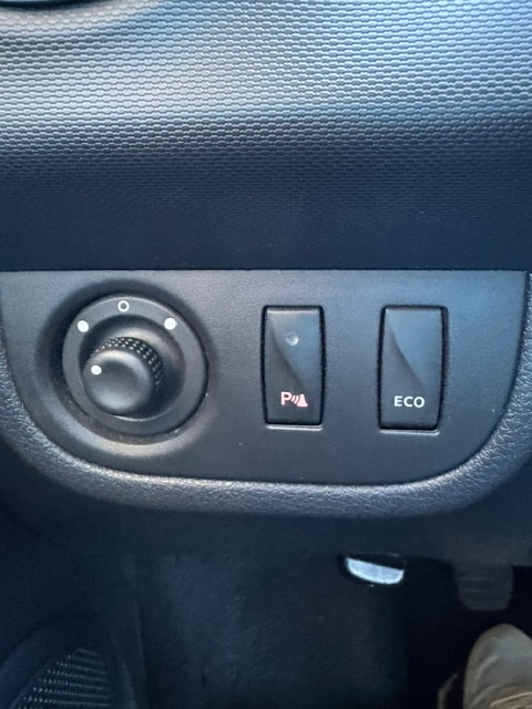DACIA Sandero 0.9 STEPWAY-image-18