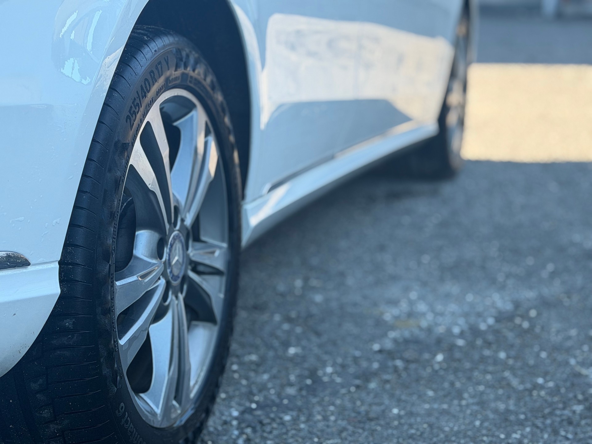 MERCEDES-BENZ E 350 BlueTEC Avantgarde 4Matic 7G-Tronic-image-6