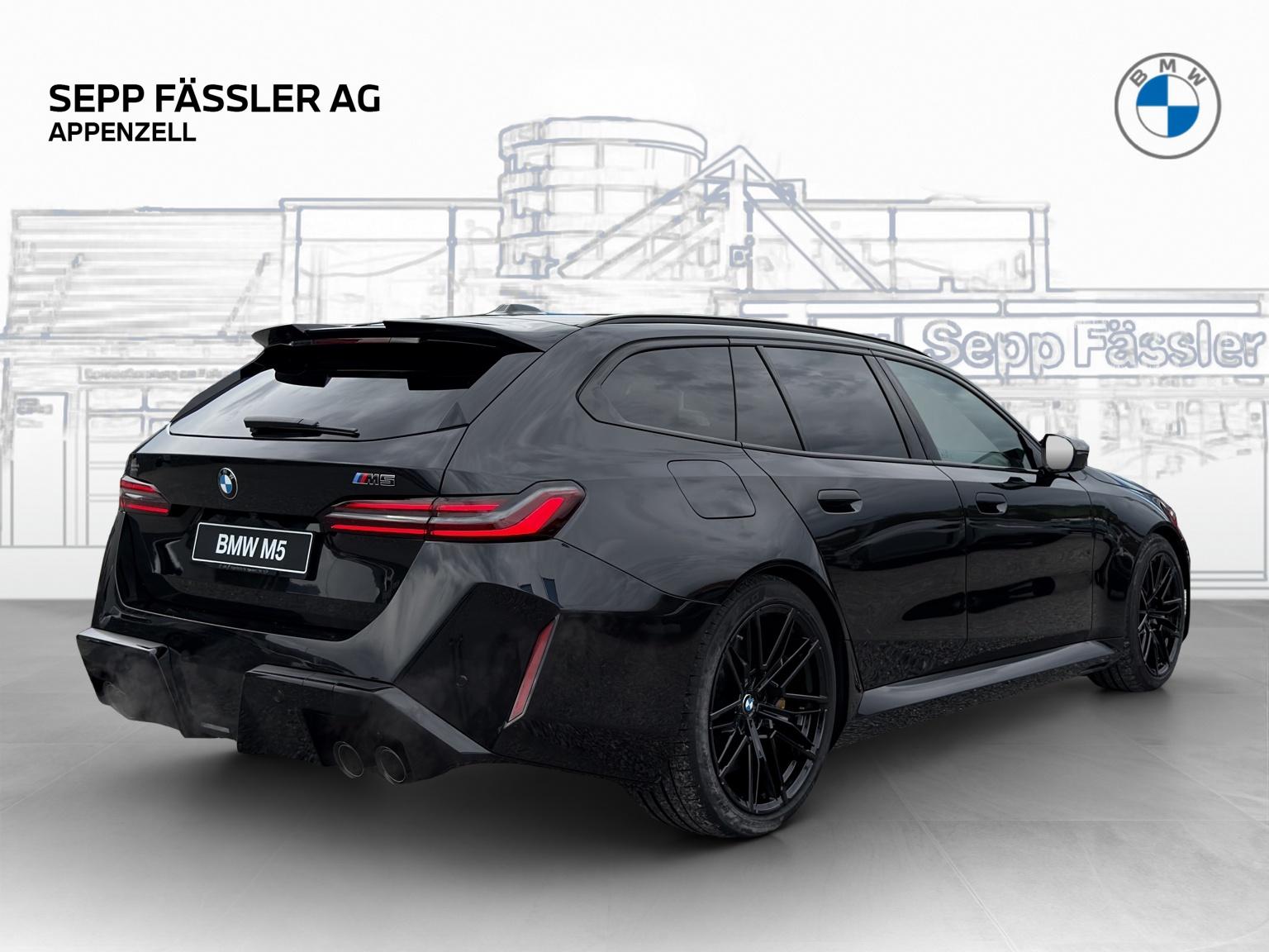 BMW M5 xDrive Touring-image-4