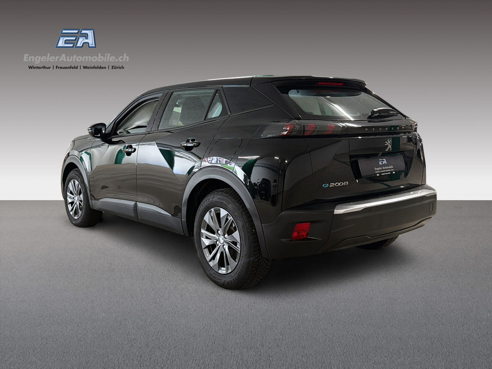 PEUGEOT 2008 e-Active-showroom-element-3