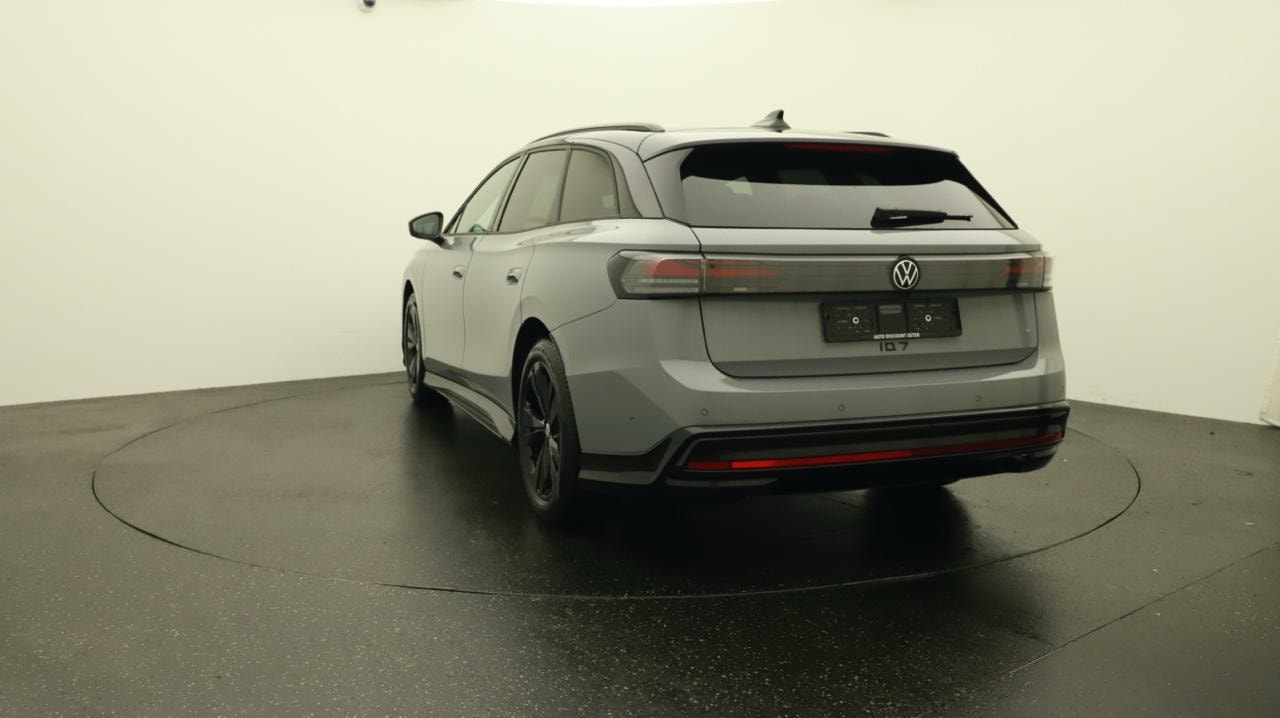 VW ID.7 Tourer Pro 77 kWh Limited-image-3