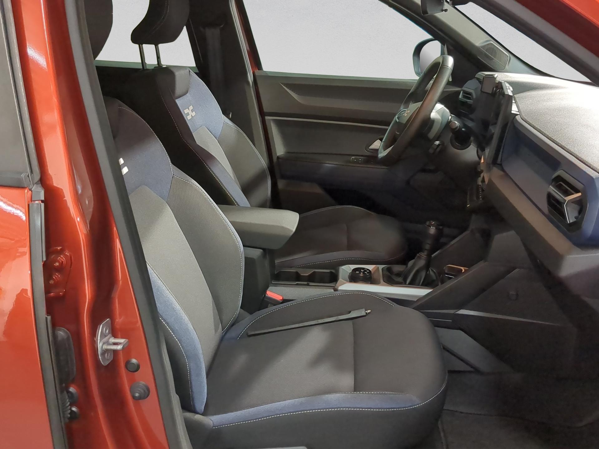 DACIA Duster TCe 130 48V Journey 4x4-image-15