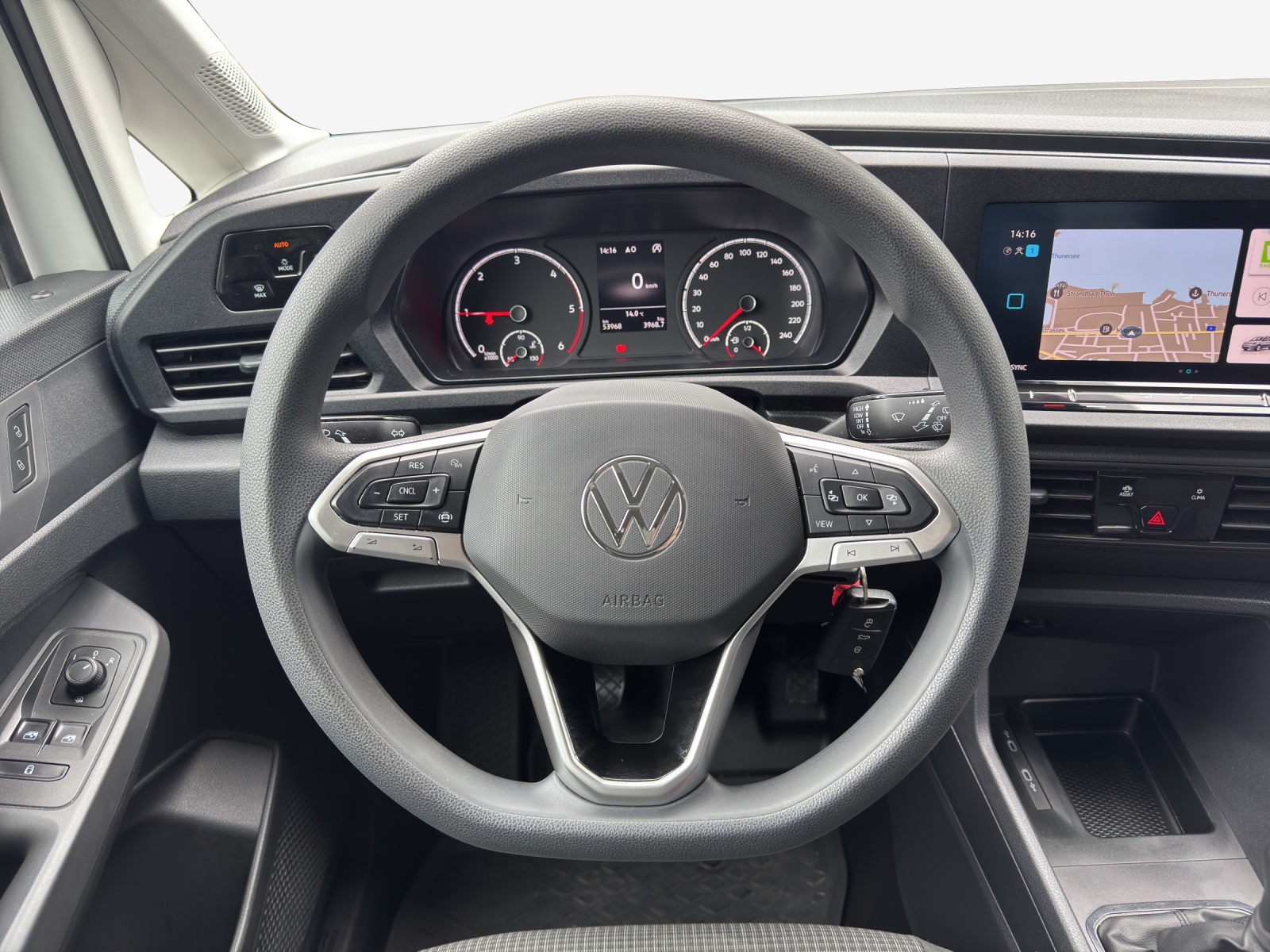VW Caddy 2.0 TDI-image-9