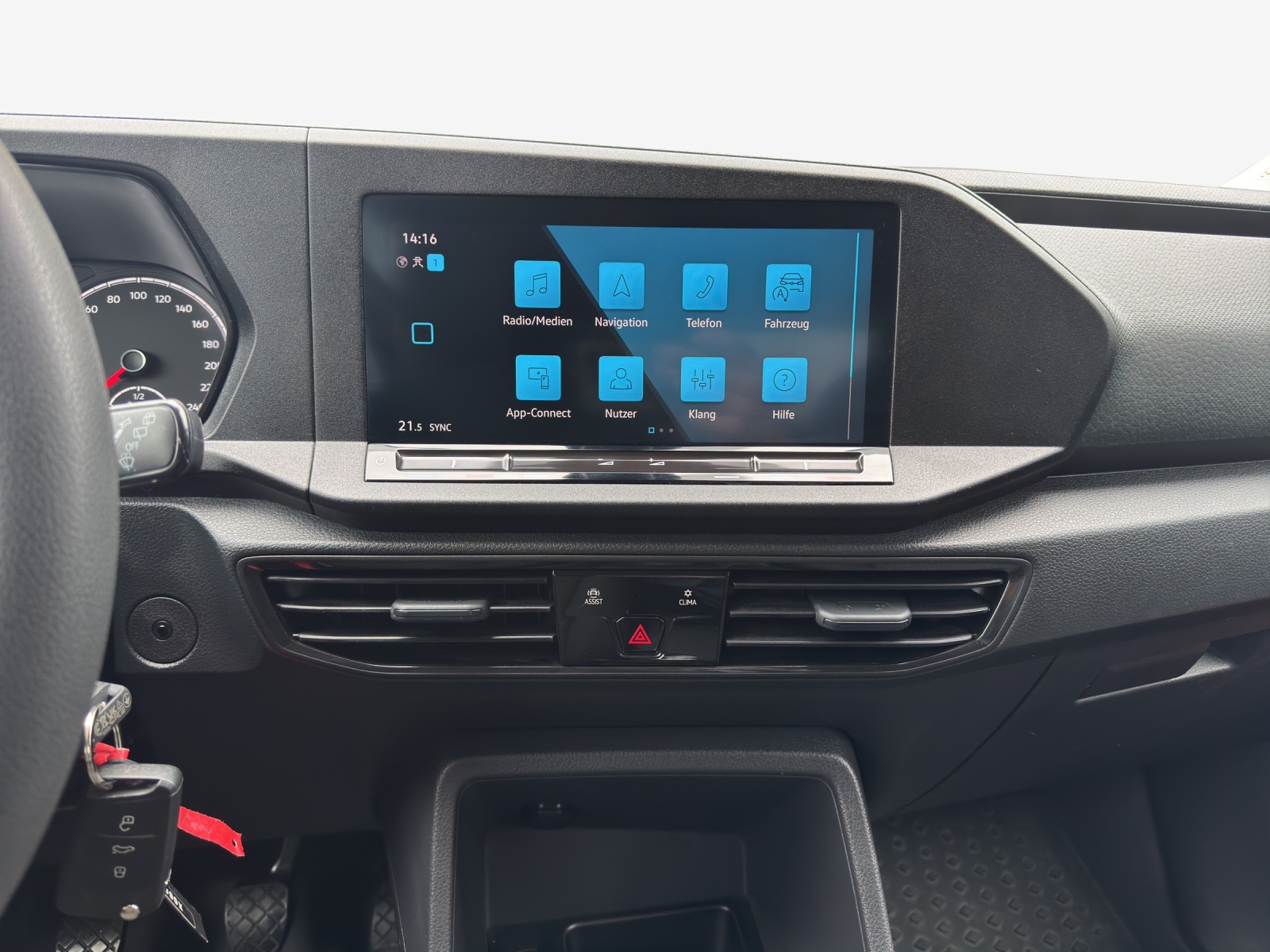 VW Caddy 2.0 TDI-image-10