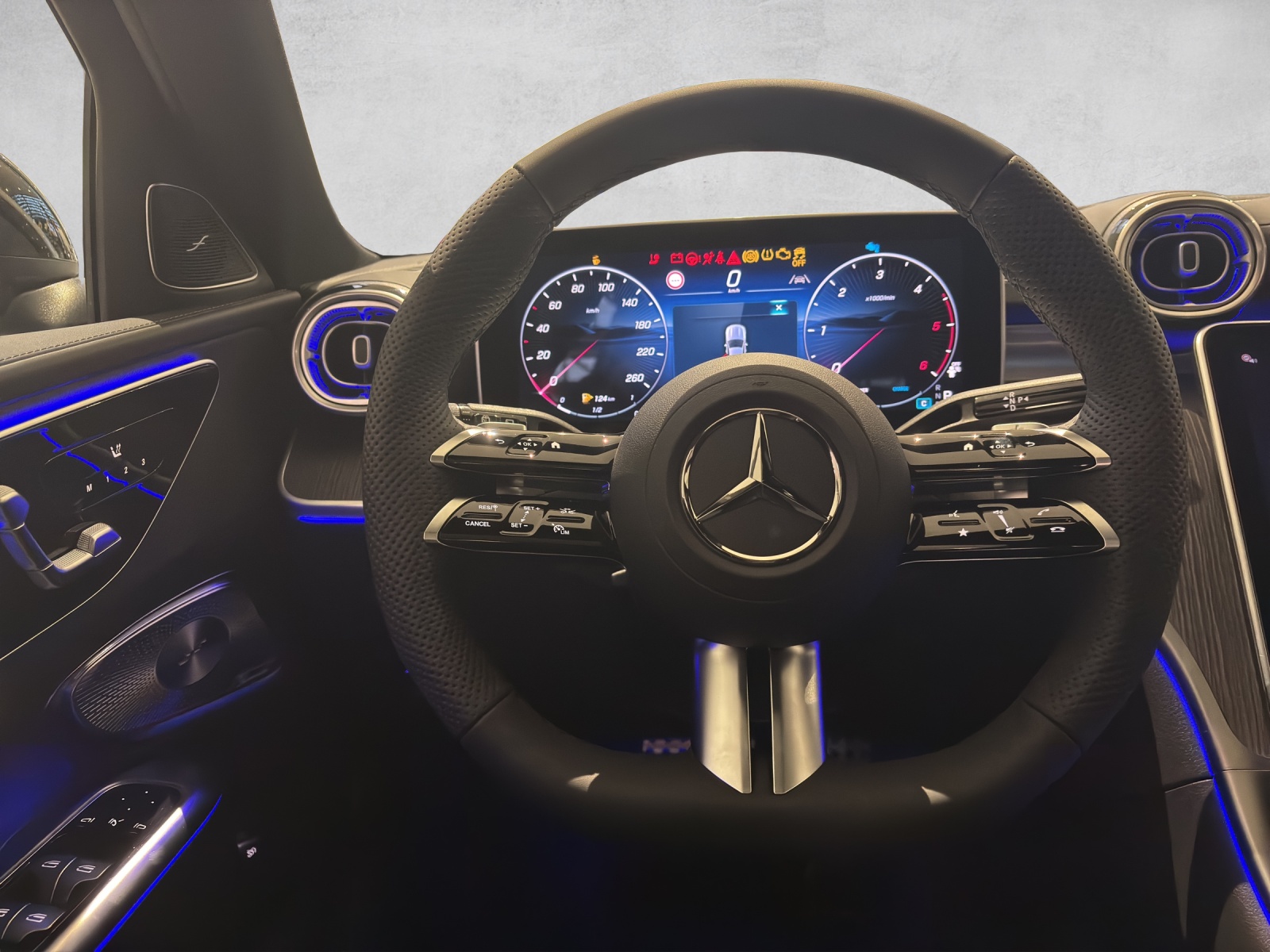 MERCEDES-BENZ C 220 d AMG 4M T Swiss Star S206 T-image-1