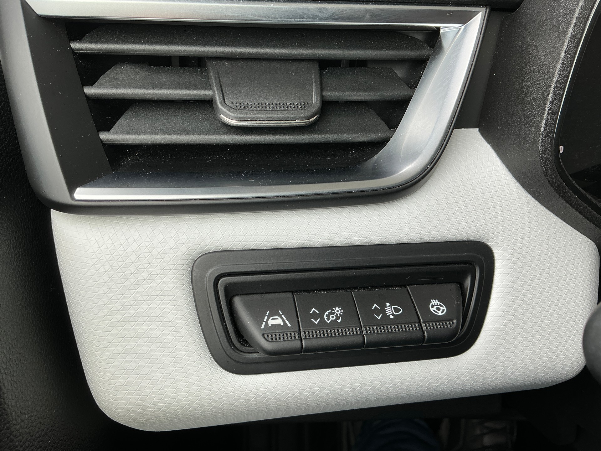 RENAULT Clio 1.3 TCe techno-image-6