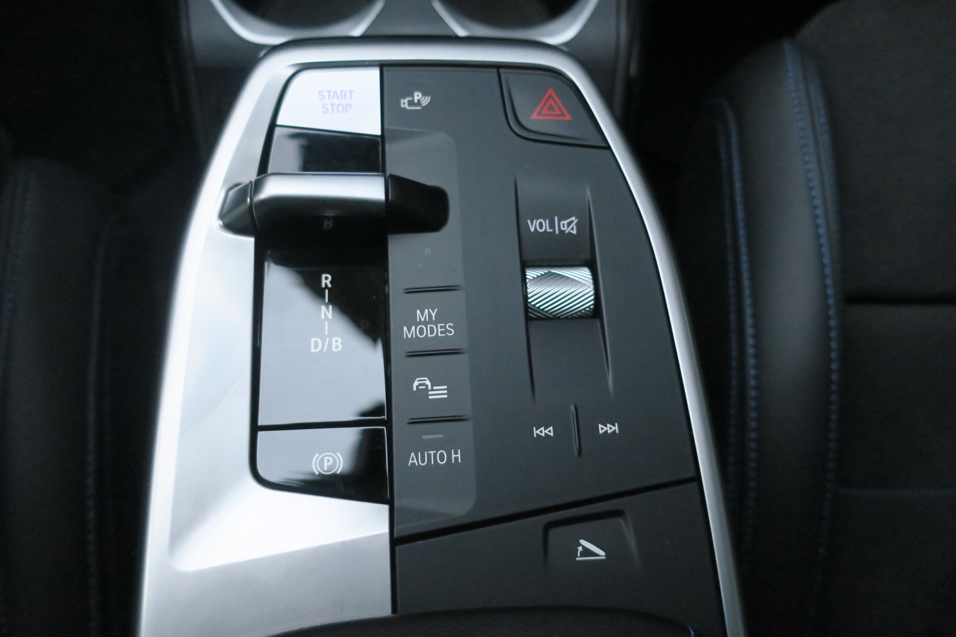 BMW iX1 xDrive 30 M Sport Pro-image-13