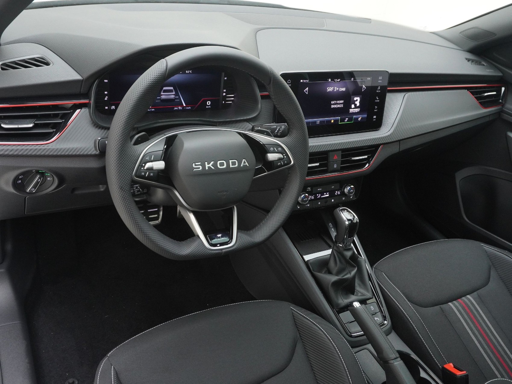 SKODA Kamiq 1.5 TSI Monte Carlo-image-10