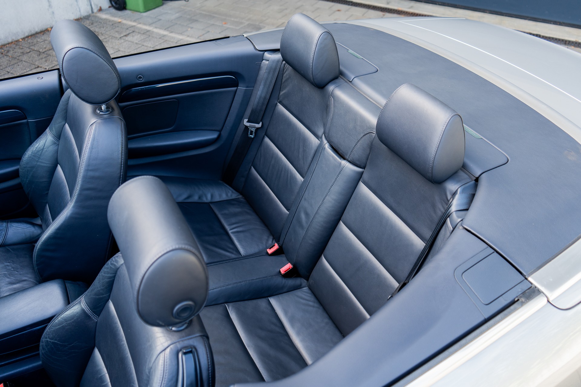 AUDI 2.4 V6 170-image-12