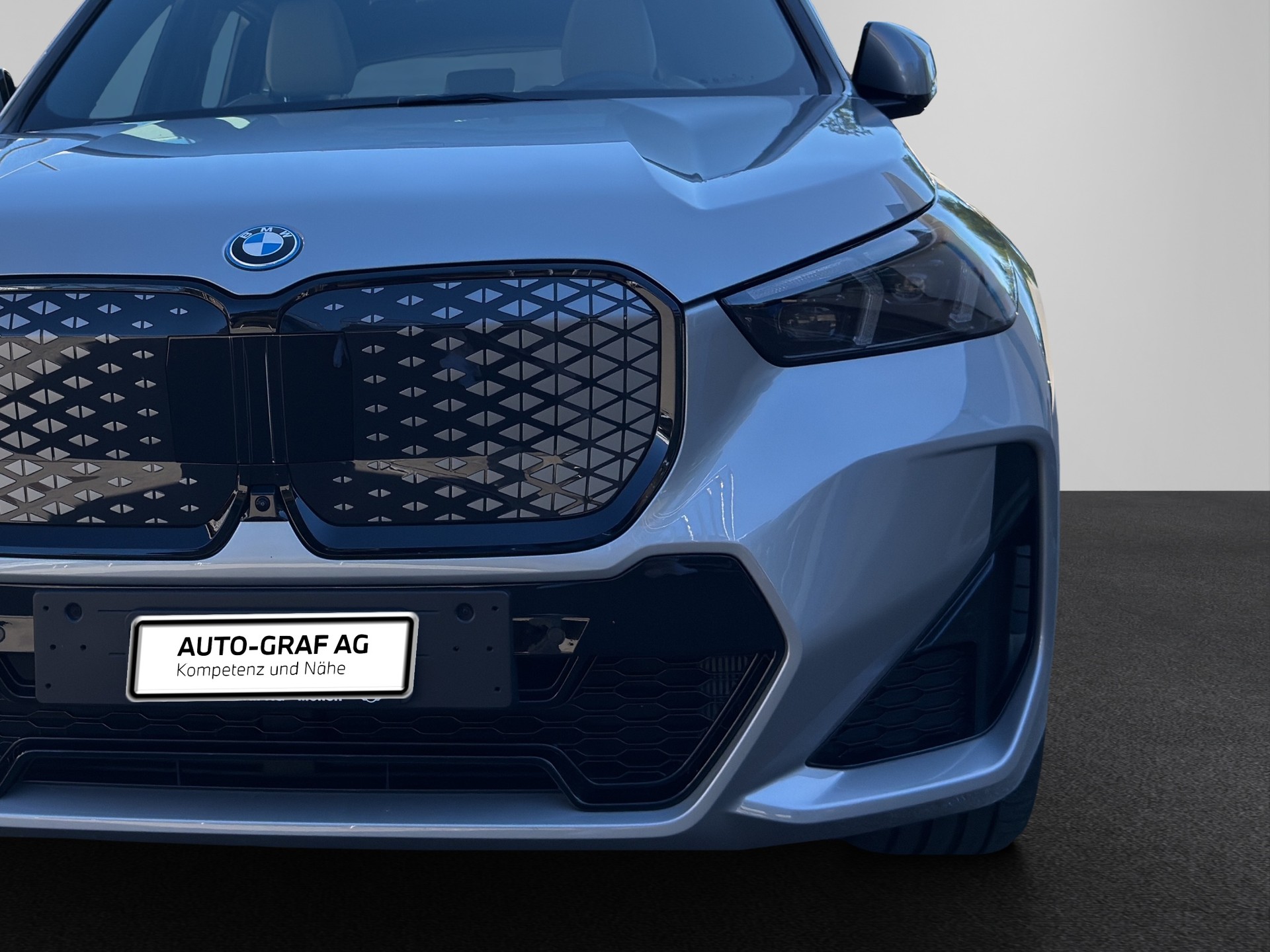 BMW iX1 U11 30 xDrive-image-8