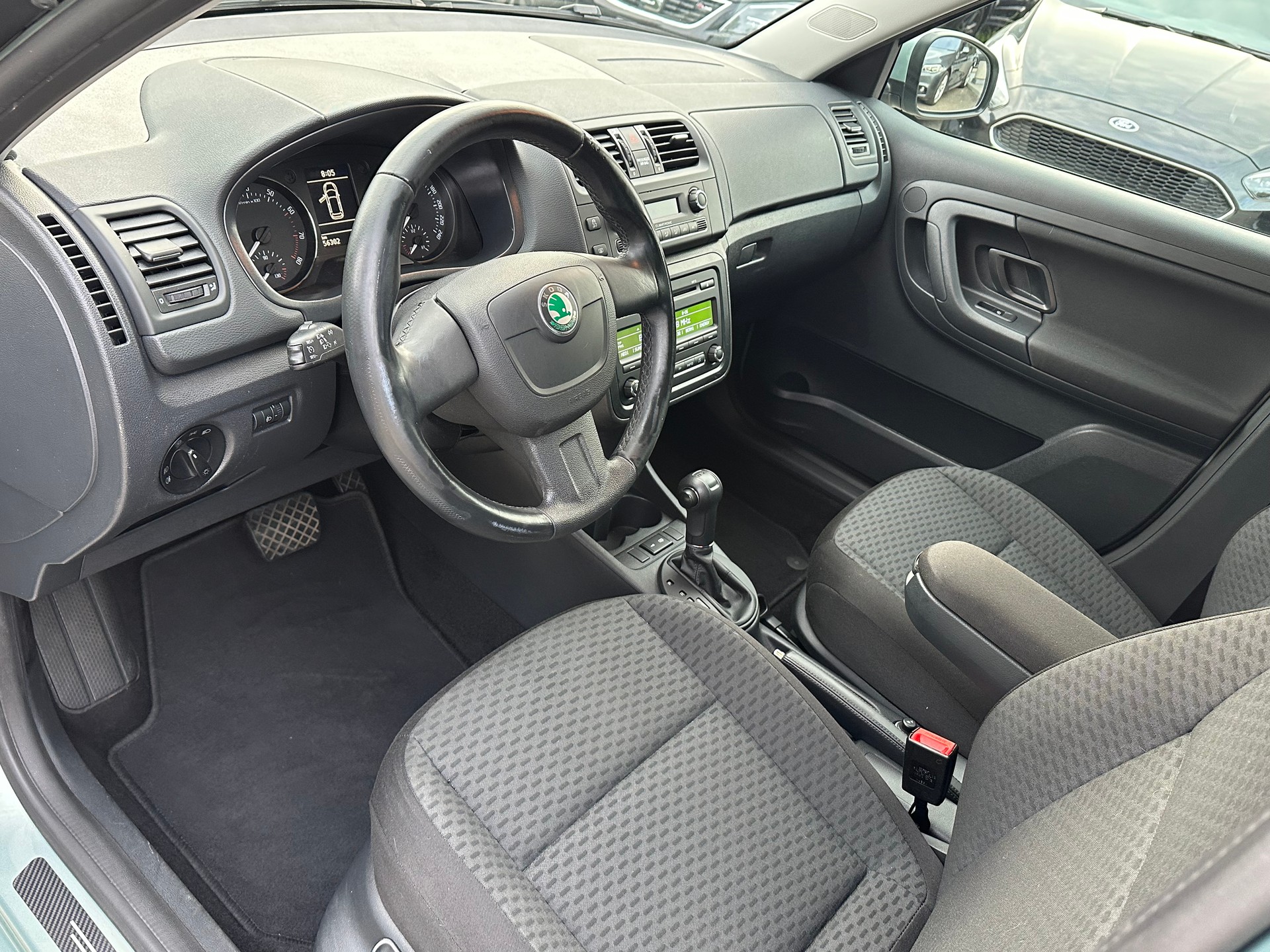 SKODA Fabia 1.2 TSI Ambition Plus DSG-image-8