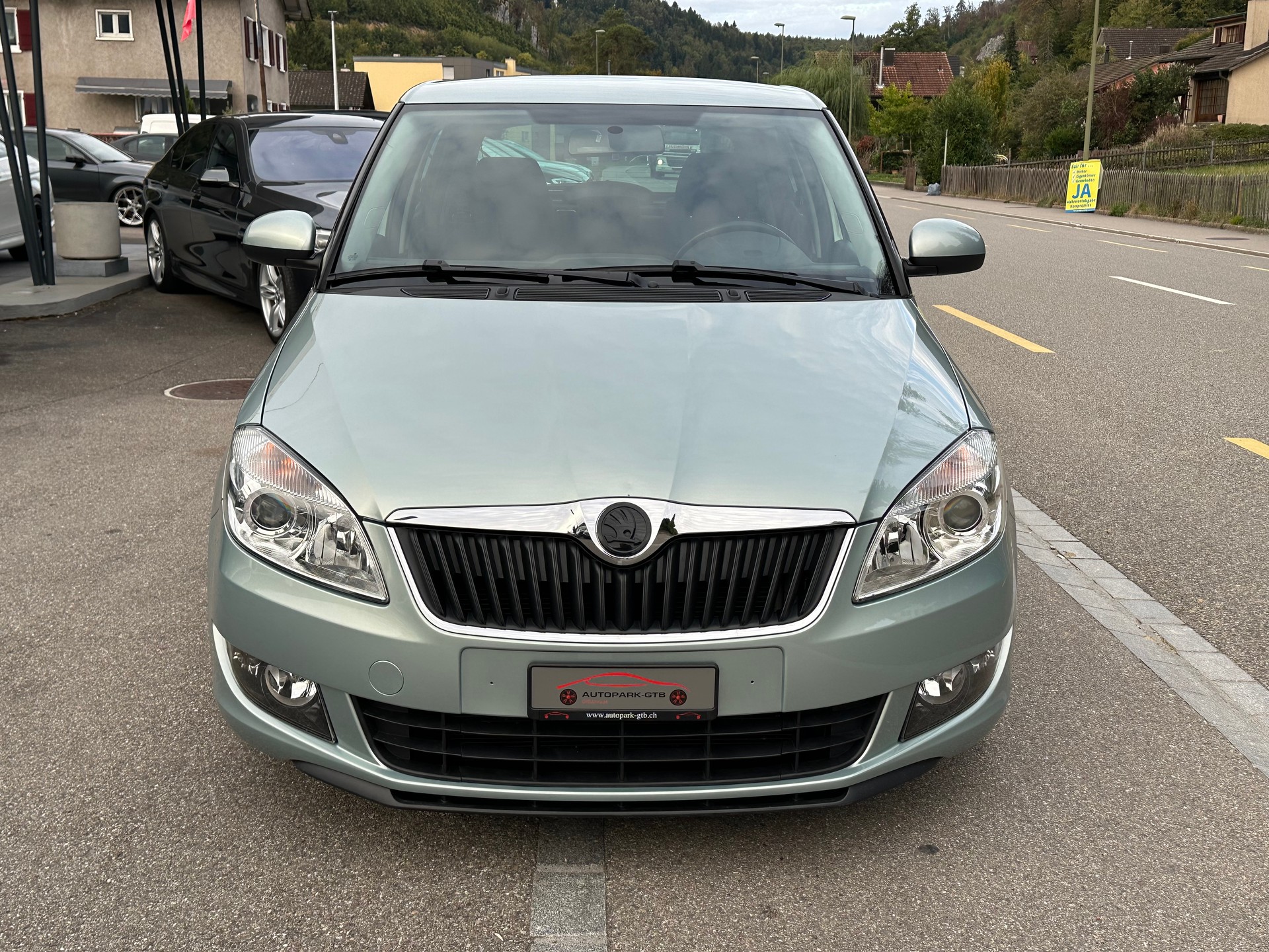 SKODA Fabia 1.2 TSI Ambition Plus DSG-image-2