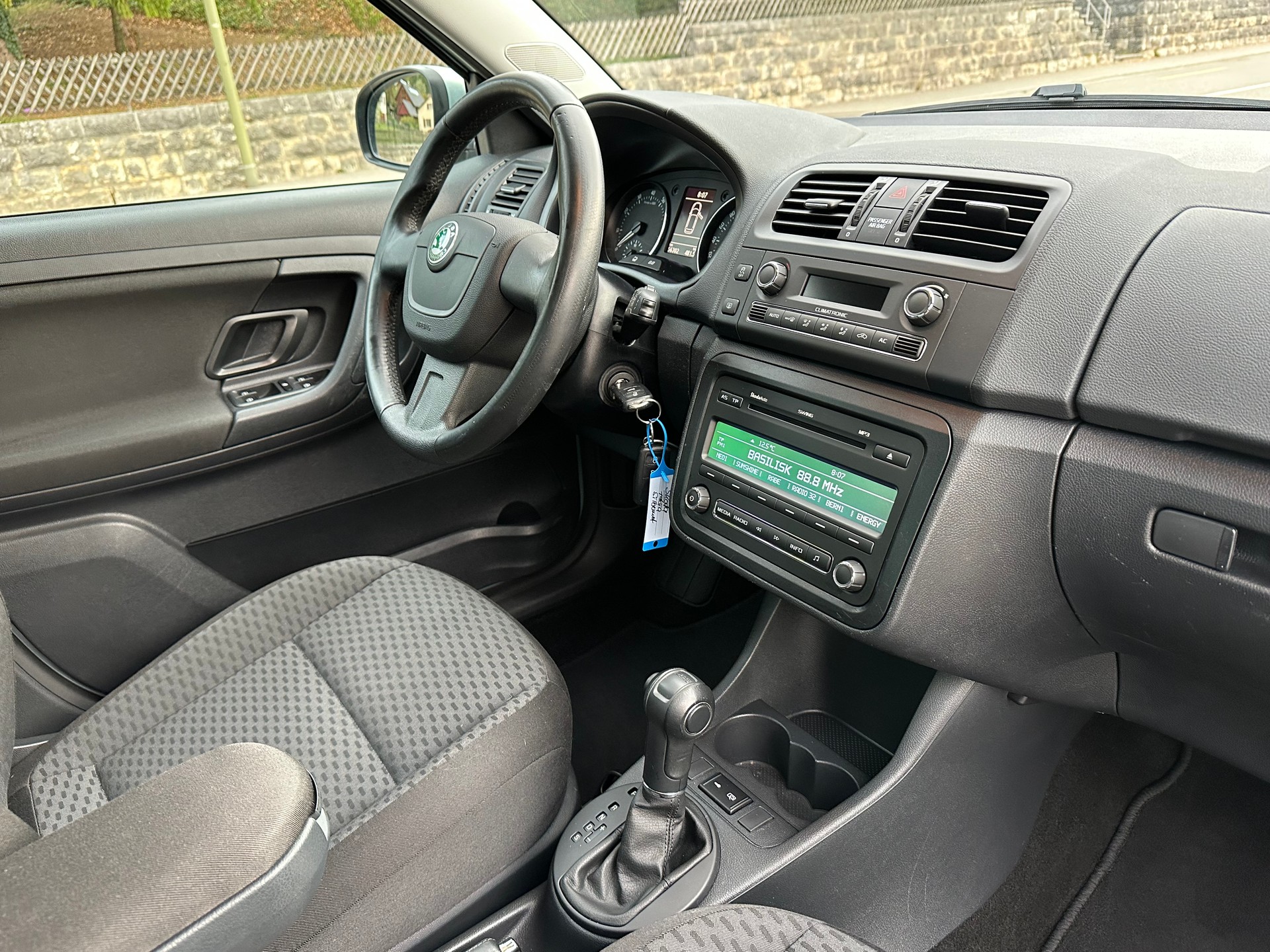 SKODA Fabia 1.2 TSI Ambition Plus DSG-image-15