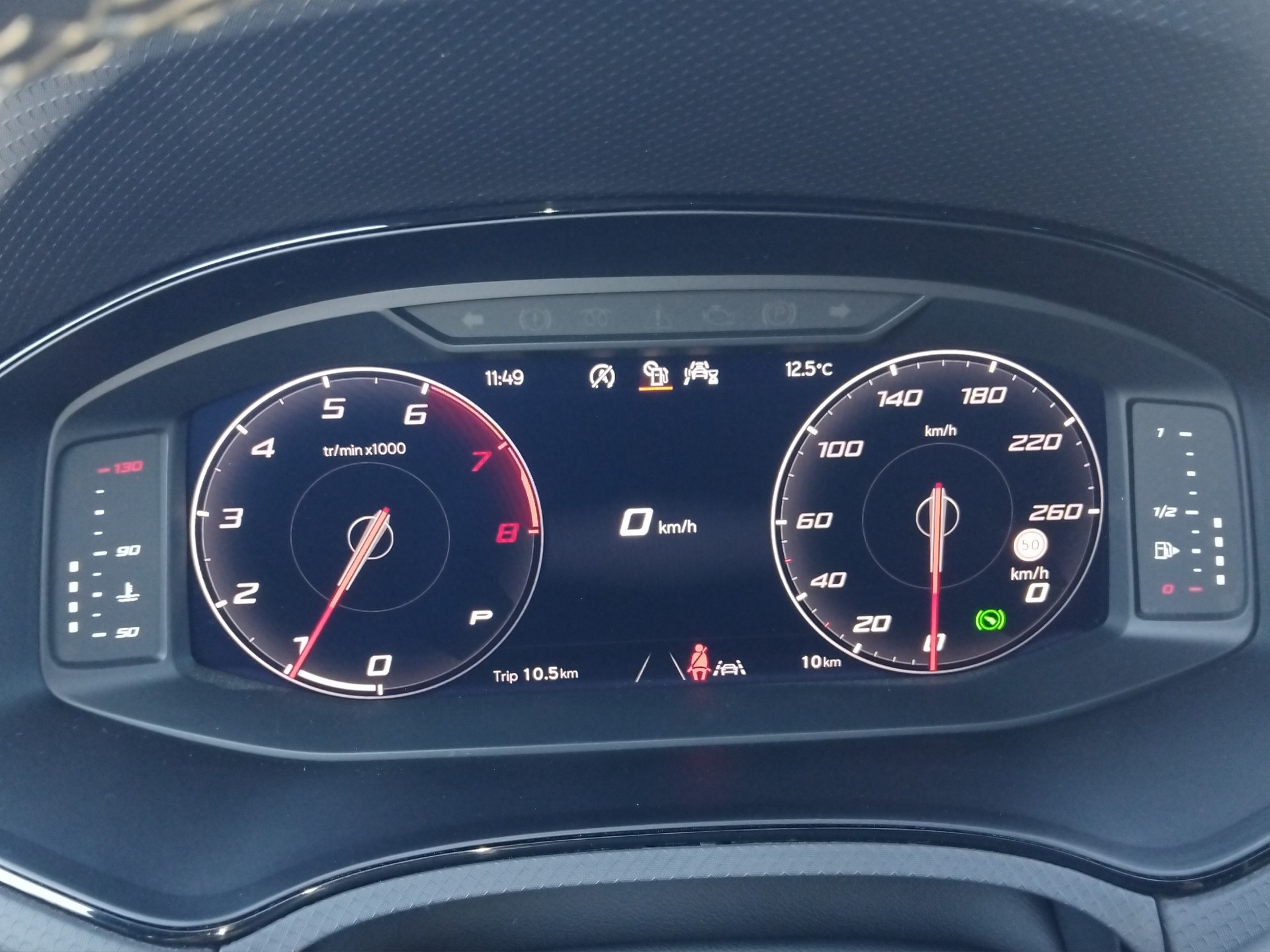 SEAT Arona 1.5 Eco TSI FR DSG-image-10