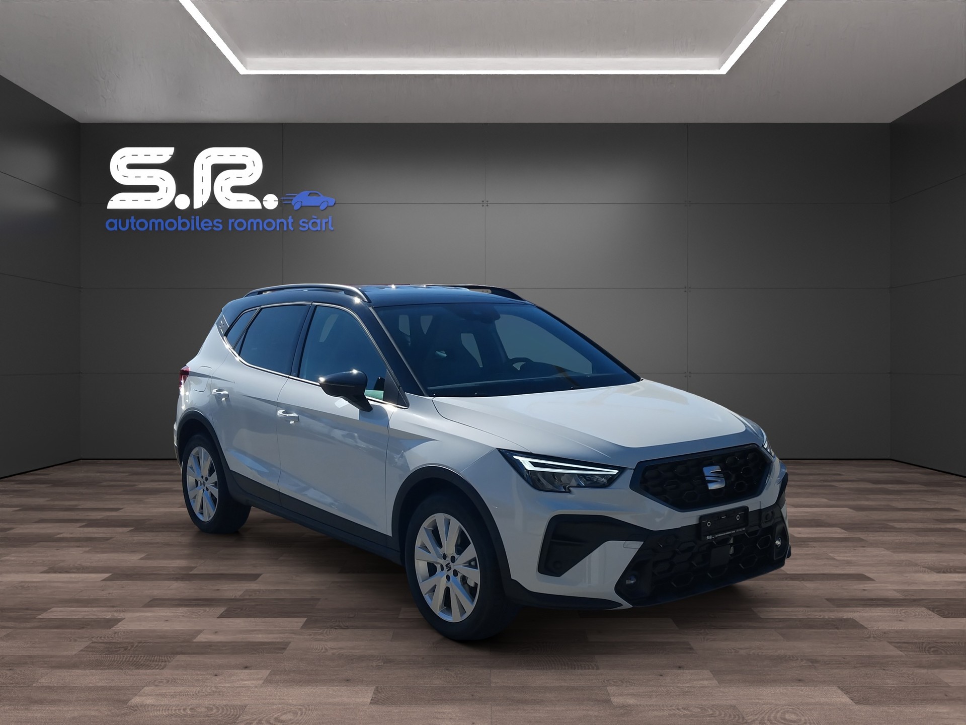 SEAT Arona 1.5 Eco TSI FR DSG-image-0