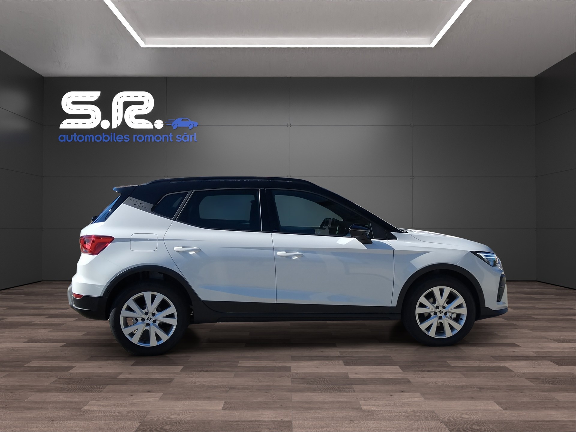SEAT Arona 1.5 Eco TSI FR DSG-image-7