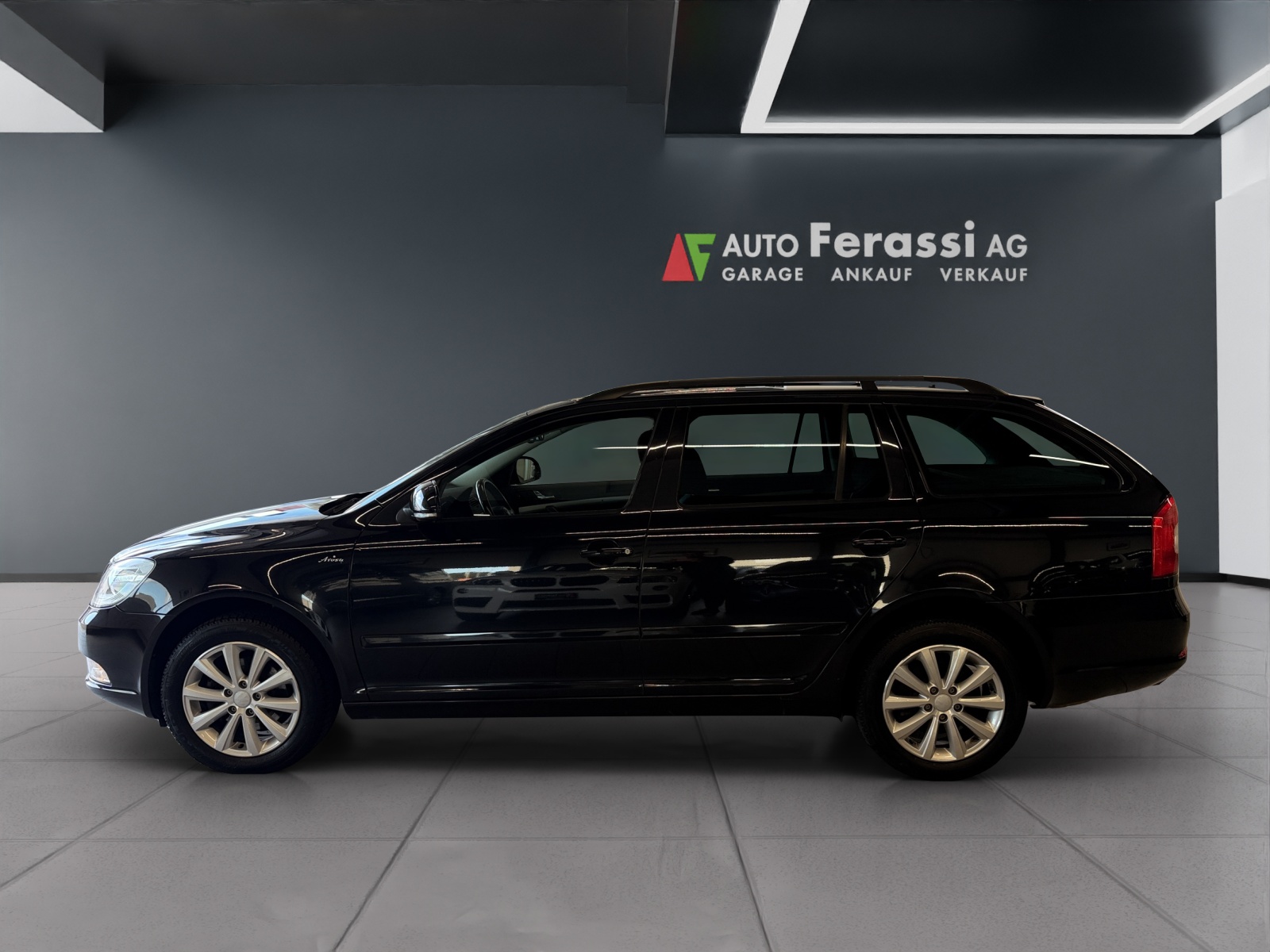 SKODA Octavia Combi 1.8 TSI Arosa 4x4-image-1